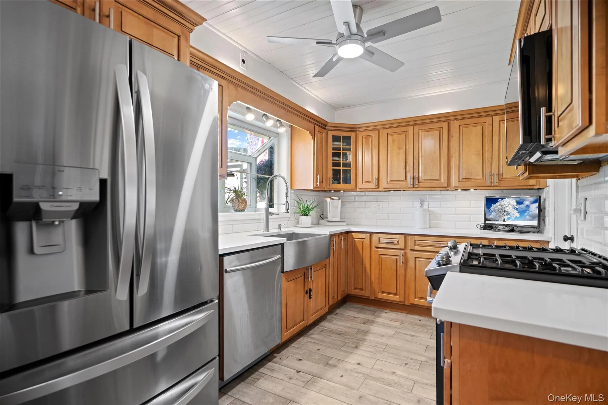 73 Maple Avenue, Islip, NY, 5 Bedrooms Bedrooms, 9 Rooms Rooms,2 BathroomsBathrooms,Residential,For Rent,Maple,0,1045316 73 Maple Avenue, Islip, NY, 5 Bedrooms Bedrooms, 9 Rooms Rooms,2 BathroomsBathrooms,Residential,For Rent,Maple,0,1045316