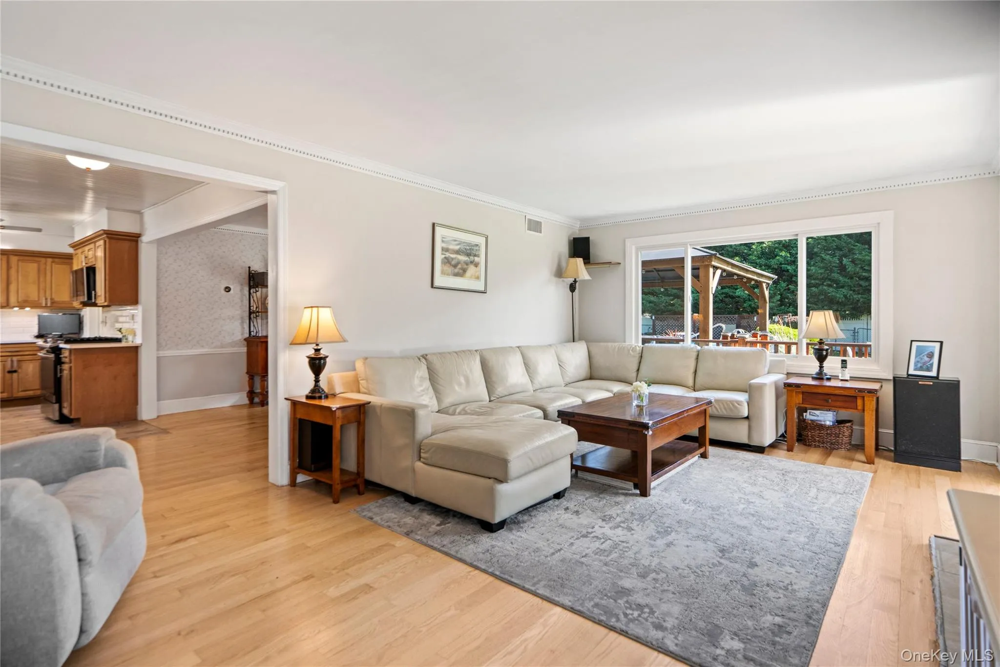 73 Maple Avenue, Islip, NY, 5 Bedrooms Bedrooms, 9 Rooms Rooms,2 BathroomsBathrooms,Residential,For Rent,Maple,0,1045316 73 Maple Avenue, Islip, NY, 5 Bedrooms Bedrooms, 9 Rooms Rooms,2 BathroomsBathrooms,Residential,For Rent,Maple,0,1045316
