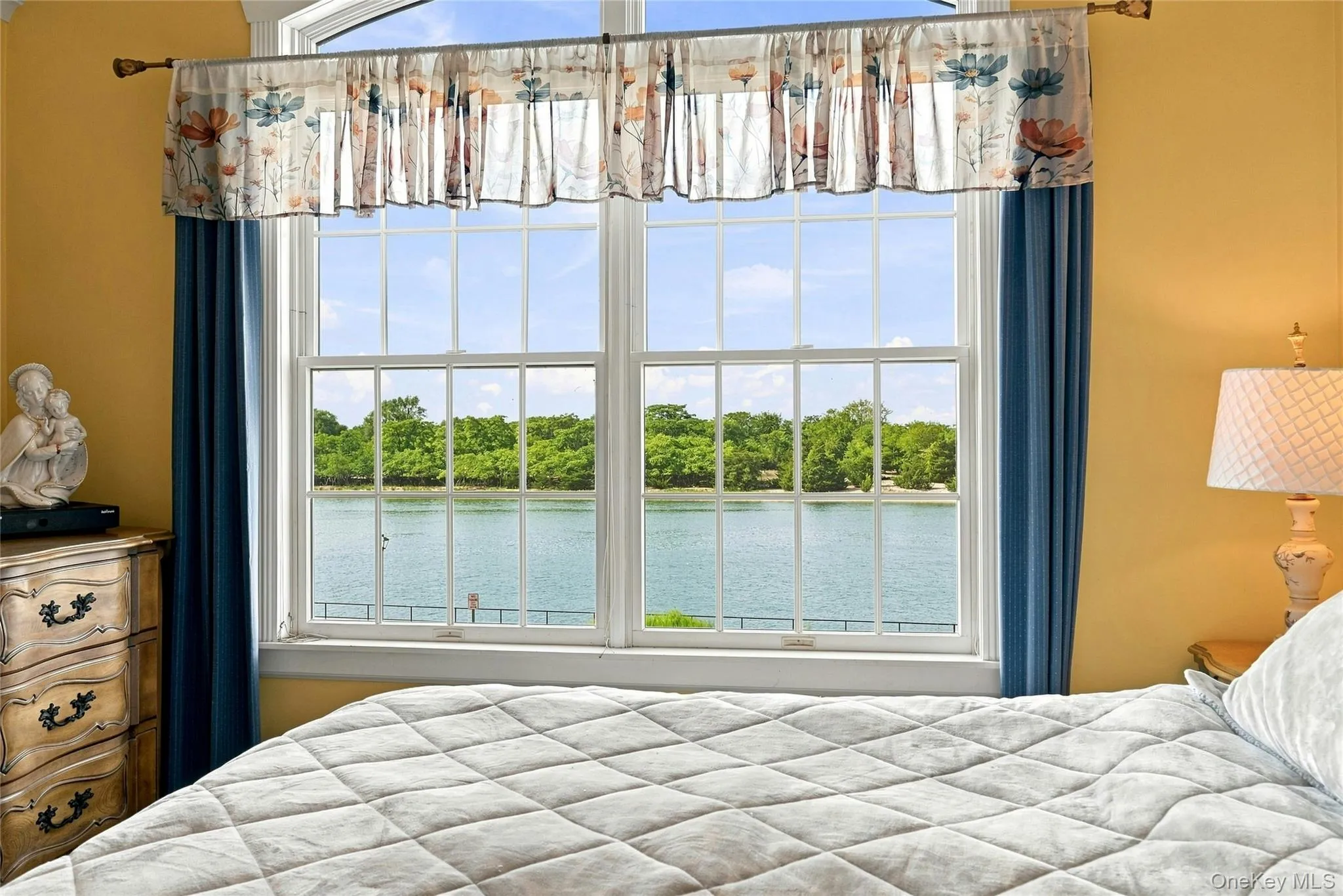 47 Shore Road, Brookhaven, NY, 6 Bedrooms Bedrooms, 12 Rooms Rooms,3 BathroomsBathrooms,Residential,For Rent,Shore,0,1045318 47 Shore Road, Brookhaven, NY, 6 Bedrooms Bedrooms, 12 Rooms Rooms,3 BathroomsBathrooms,Residential,For Rent,Shore,0,1045318