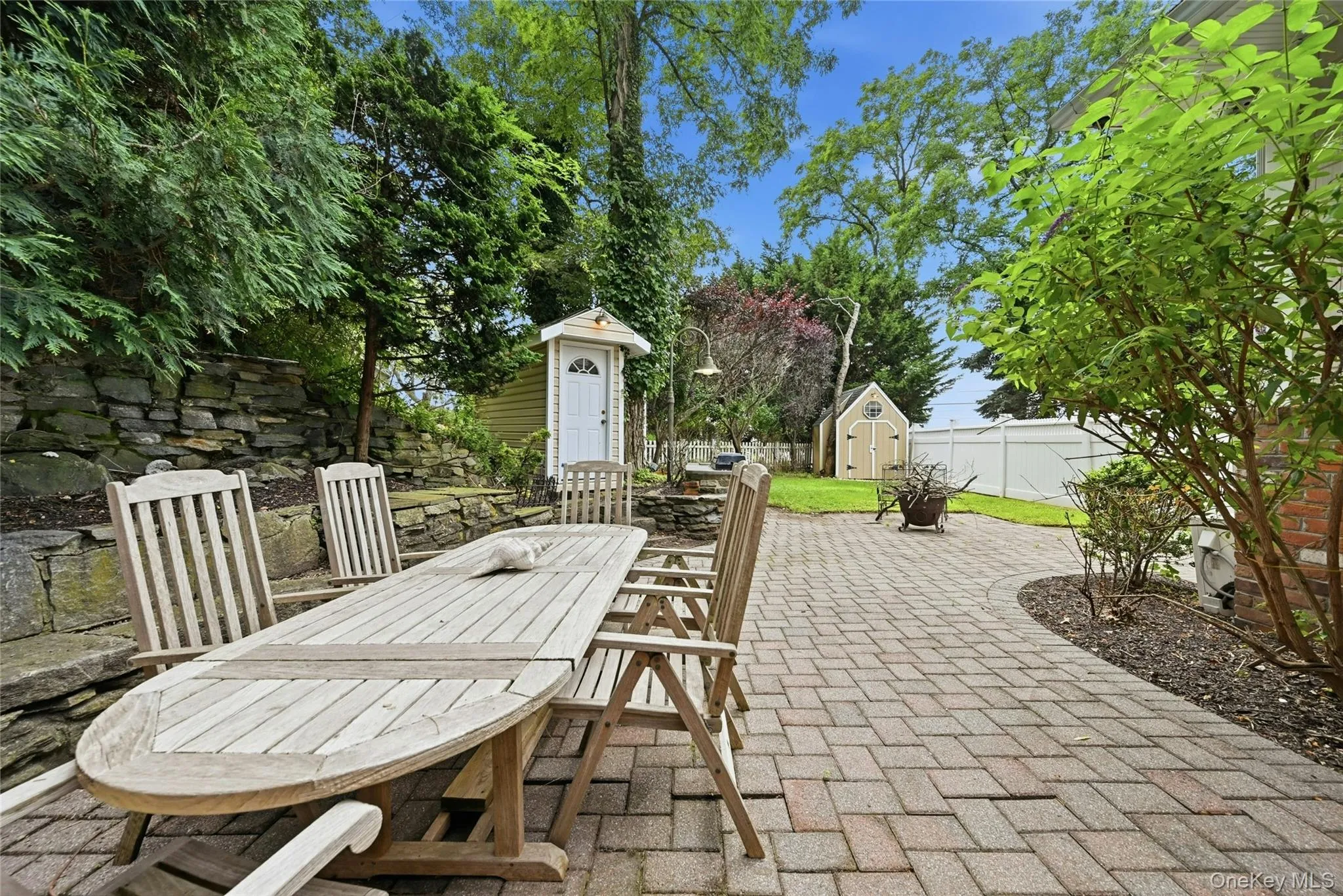 47 Shore Road, Brookhaven, NY, 6 Bedrooms Bedrooms, 12 Rooms Rooms,3 BathroomsBathrooms,Residential,For Rent,Shore,0,1045318 47 Shore Road, Brookhaven, NY, 6 Bedrooms Bedrooms, 12 Rooms Rooms,3 BathroomsBathrooms,Residential,For Rent,Shore,0,1045318
