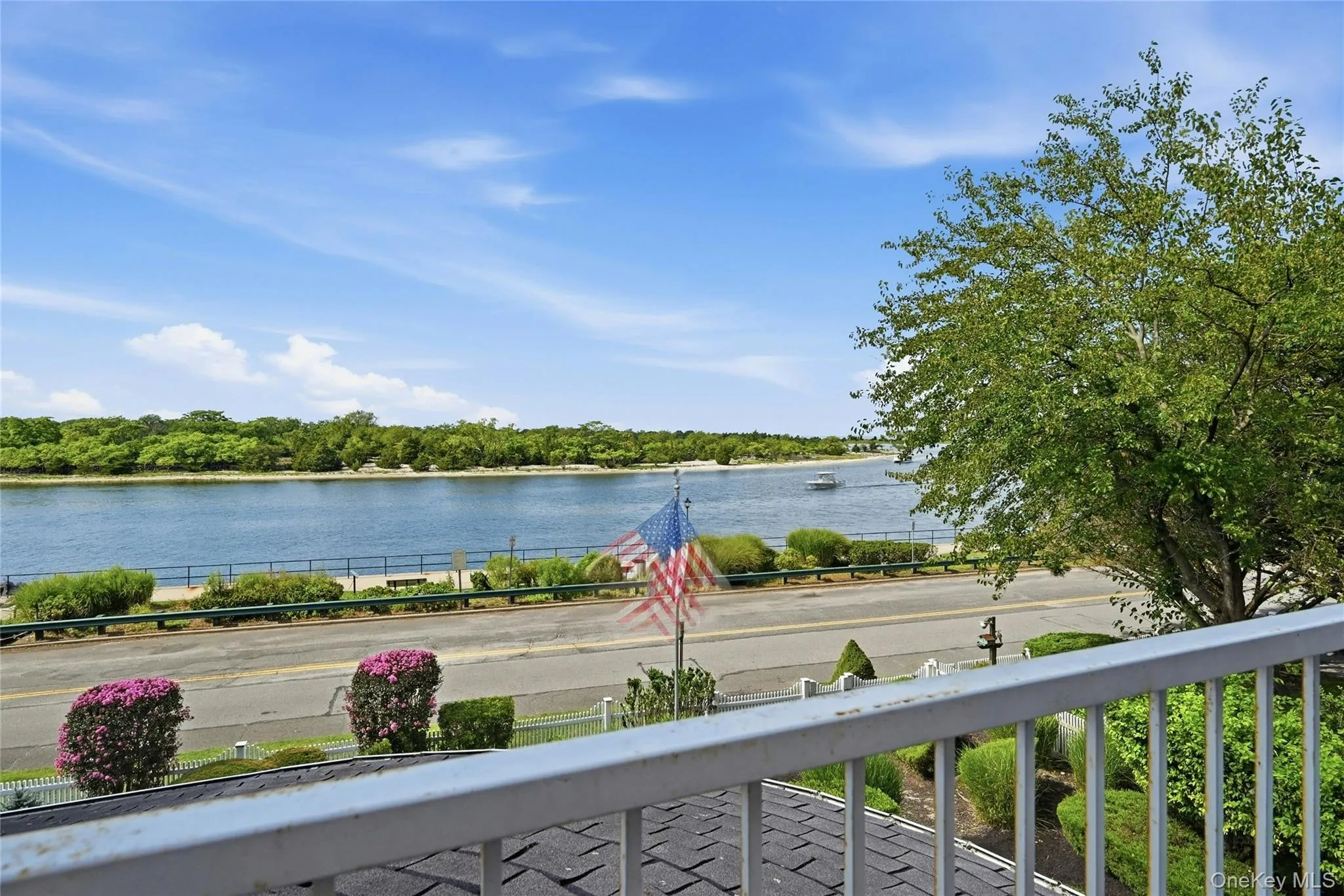 47 Shore Road, Brookhaven, NY, 6 Bedrooms Bedrooms, 12 Rooms Rooms,3 BathroomsBathrooms,Residential,For Rent,Shore,0,1045318 47 Shore Road, Brookhaven, NY, 6 Bedrooms Bedrooms, 12 Rooms Rooms,3 BathroomsBathrooms,Residential,For Rent,Shore,0,1045318