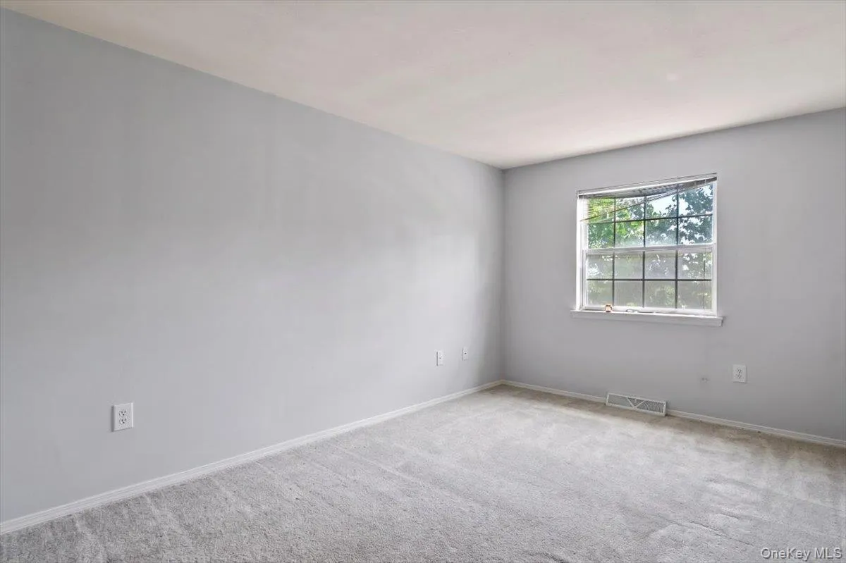 56 Heron Lane, New York, NY, 3 Bedrooms Bedrooms, 5 Rooms Rooms,2 BathroomsBathrooms,Residential,For Rent,Heron,0,1045324 56 Heron Lane, New York, NY, 3 Bedrooms Bedrooms, 5 Rooms Rooms,2 BathroomsBathrooms,Residential,For Rent,Heron,0,1045324