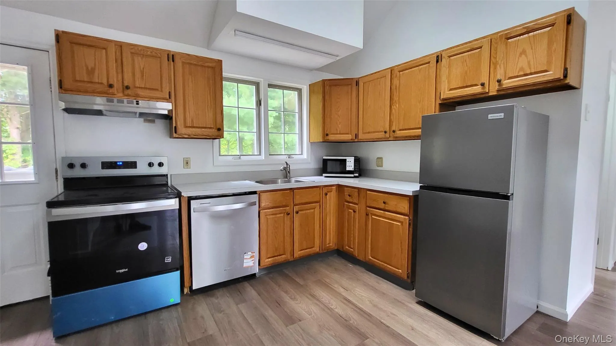 19 A Friendship Lane, Red Hook, NY, 2 Bedrooms Bedrooms, 4 Rooms Rooms,1 BathroomBathrooms,Residential Lease,For Rent,Friendship,0,1045331 19 A Friendship Lane, Red Hook, NY, 2 Bedrooms Bedrooms, 4 Rooms Rooms,1 BathroomBathrooms,Residential Lease,For Rent,Friendship,0,1045331