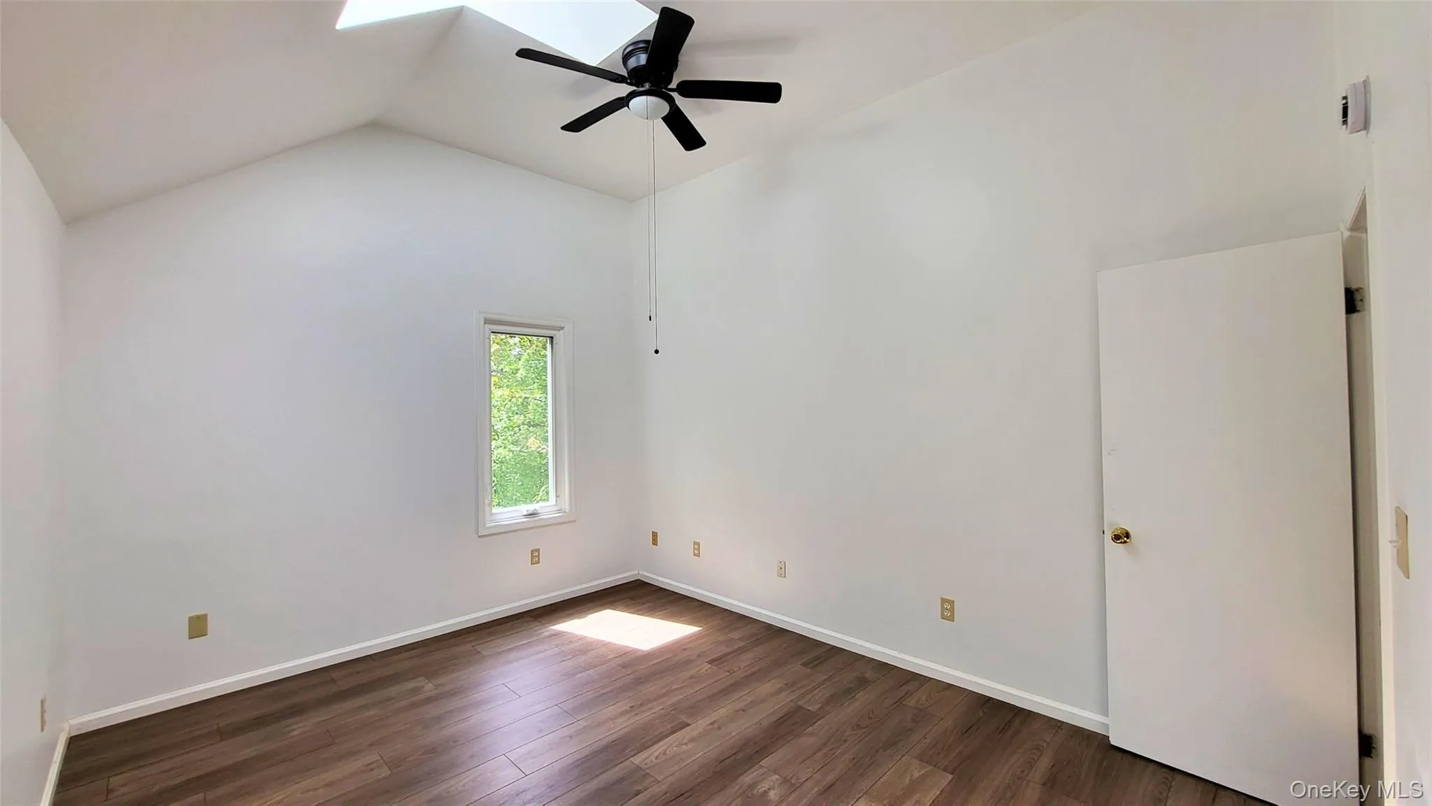 19 A Friendship Lane, Red Hook, NY, 2 Bedrooms Bedrooms, 4 Rooms Rooms,1 BathroomBathrooms,Residential Lease,For Rent,Friendship,0,1045331 19 A Friendship Lane, Red Hook, NY, 2 Bedrooms Bedrooms, 4 Rooms Rooms,1 BathroomBathrooms,Residential Lease,For Rent,Friendship,0,1045331