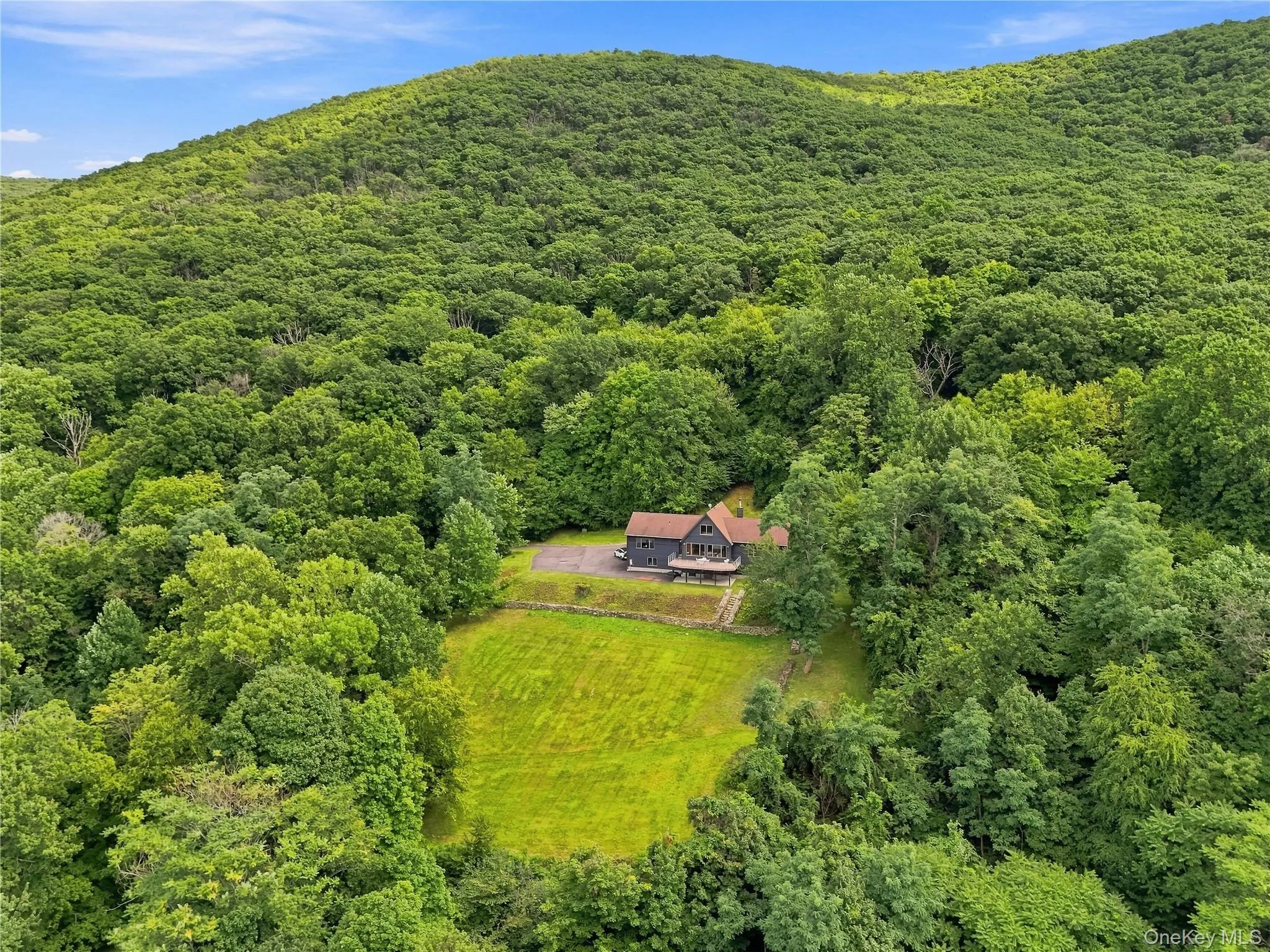 36 Blue Grass Lane, Beacon, NY, 4 Bedrooms Bedrooms, 14 Rooms Rooms,3 BathroomsBathrooms,Residential,For Rent,Blue Grass,0,1045332 36 Blue Grass Lane, Beacon, NY, 4 Bedrooms Bedrooms, 14 Rooms Rooms,3 BathroomsBathrooms,Residential,For Rent,Blue Grass,0,1045332