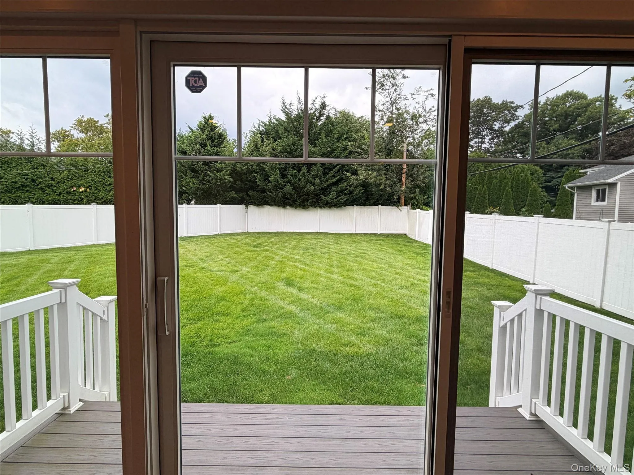 28 E Fern Dr, Oyster Bay, NY, 5 Bedrooms Bedrooms, 12 Rooms Rooms,4 BathroomsBathrooms,Residential Lease,For Rent,E Fern Dr,0,1045334 28 E Fern Dr, Oyster Bay, NY, 5 Bedrooms Bedrooms, 12 Rooms Rooms,4 BathroomsBathrooms,Residential Lease,For Rent,E Fern Dr,0,1045334