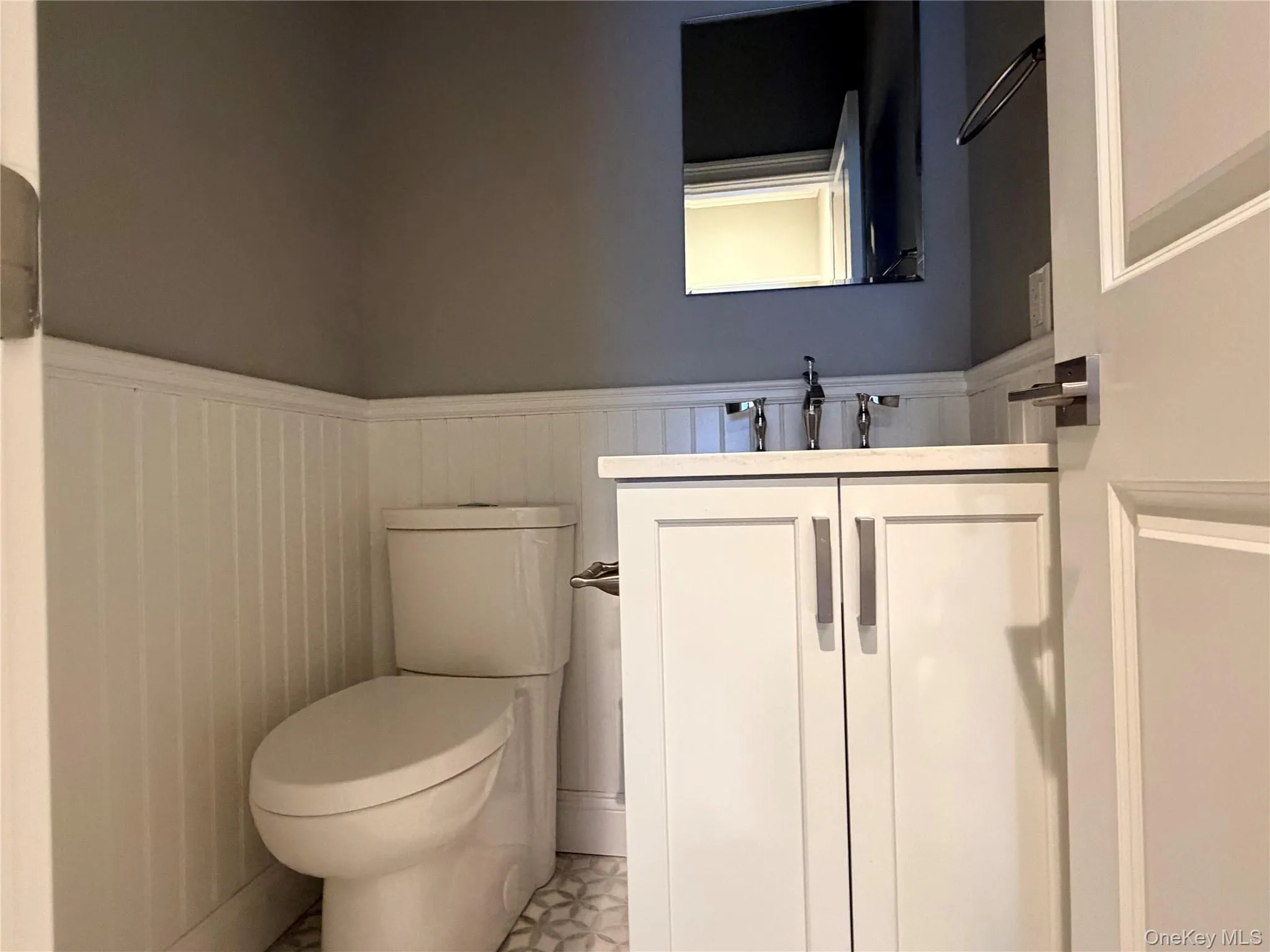 28 E Fern Dr, Oyster Bay, NY, 5 Bedrooms Bedrooms, 12 Rooms Rooms,4 BathroomsBathrooms,Residential Lease,For Rent,E Fern Dr,0,1045334 28 E Fern Dr, Oyster Bay, NY, 5 Bedrooms Bedrooms, 12 Rooms Rooms,4 BathroomsBathrooms,Residential Lease,For Rent,E Fern Dr,0,1045334