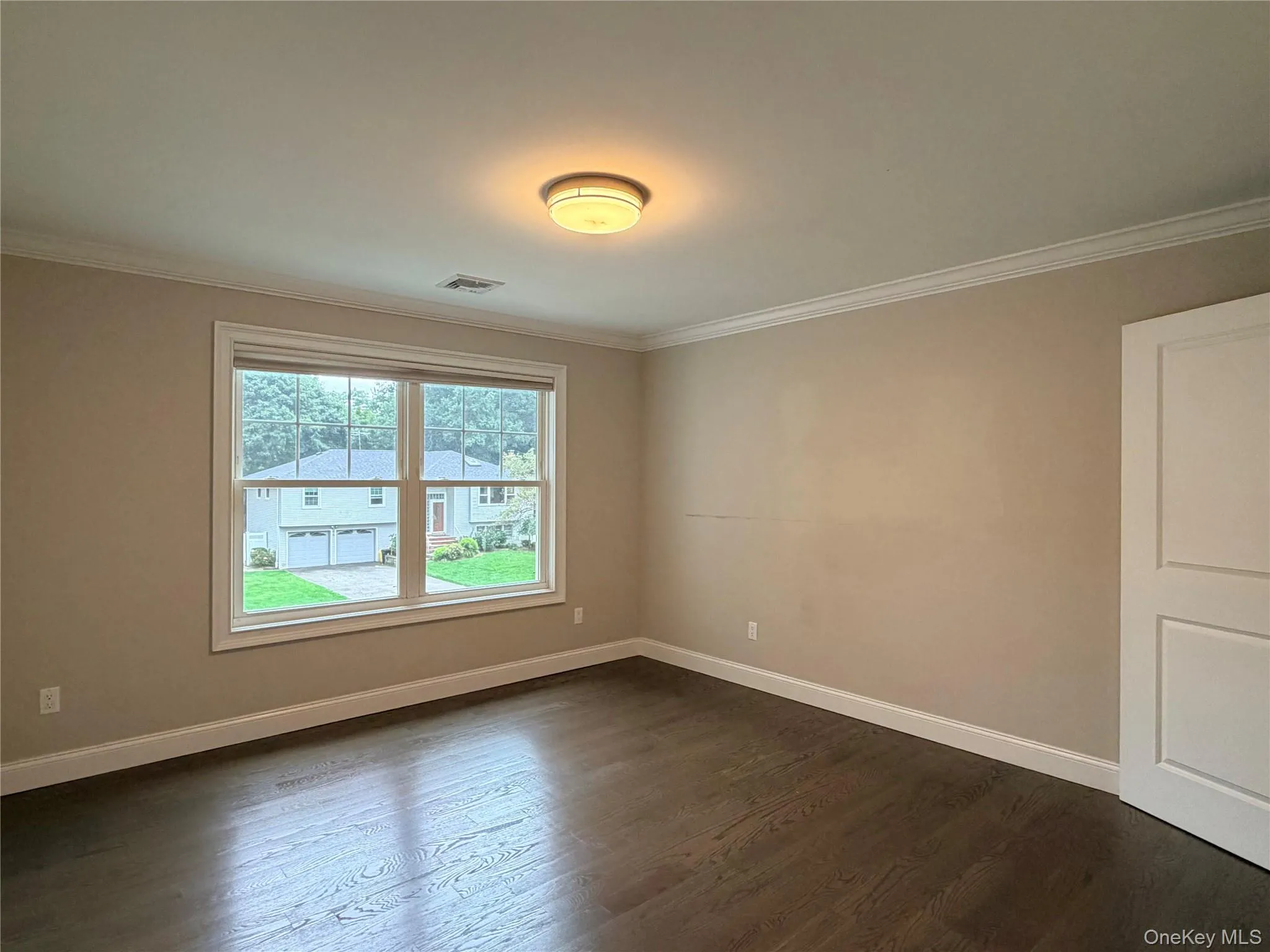 28 E Fern Dr, Oyster Bay, NY, 5 Bedrooms Bedrooms, 12 Rooms Rooms,4 BathroomsBathrooms,Residential Lease,For Rent,E Fern Dr,0,1045334 28 E Fern Dr, Oyster Bay, NY, 5 Bedrooms Bedrooms, 12 Rooms Rooms,4 BathroomsBathrooms,Residential Lease,For Rent,E Fern Dr,0,1045334