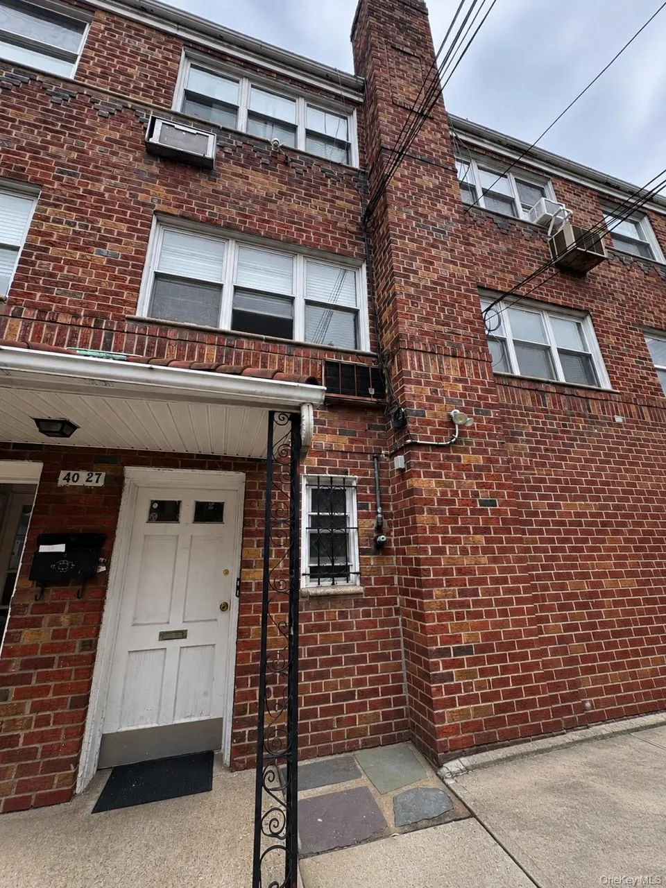 4027 74th Street, New York, NY, 2 Bedrooms Bedrooms, 5 Rooms Rooms,1 BathroomBathrooms,Residential Lease,For Rent,74th,0,1045335 4027 74th Street, New York, NY, 2 Bedrooms Bedrooms, 5 Rooms Rooms,1 BathroomBathrooms,Residential Lease,For Rent,74th,0,1045335