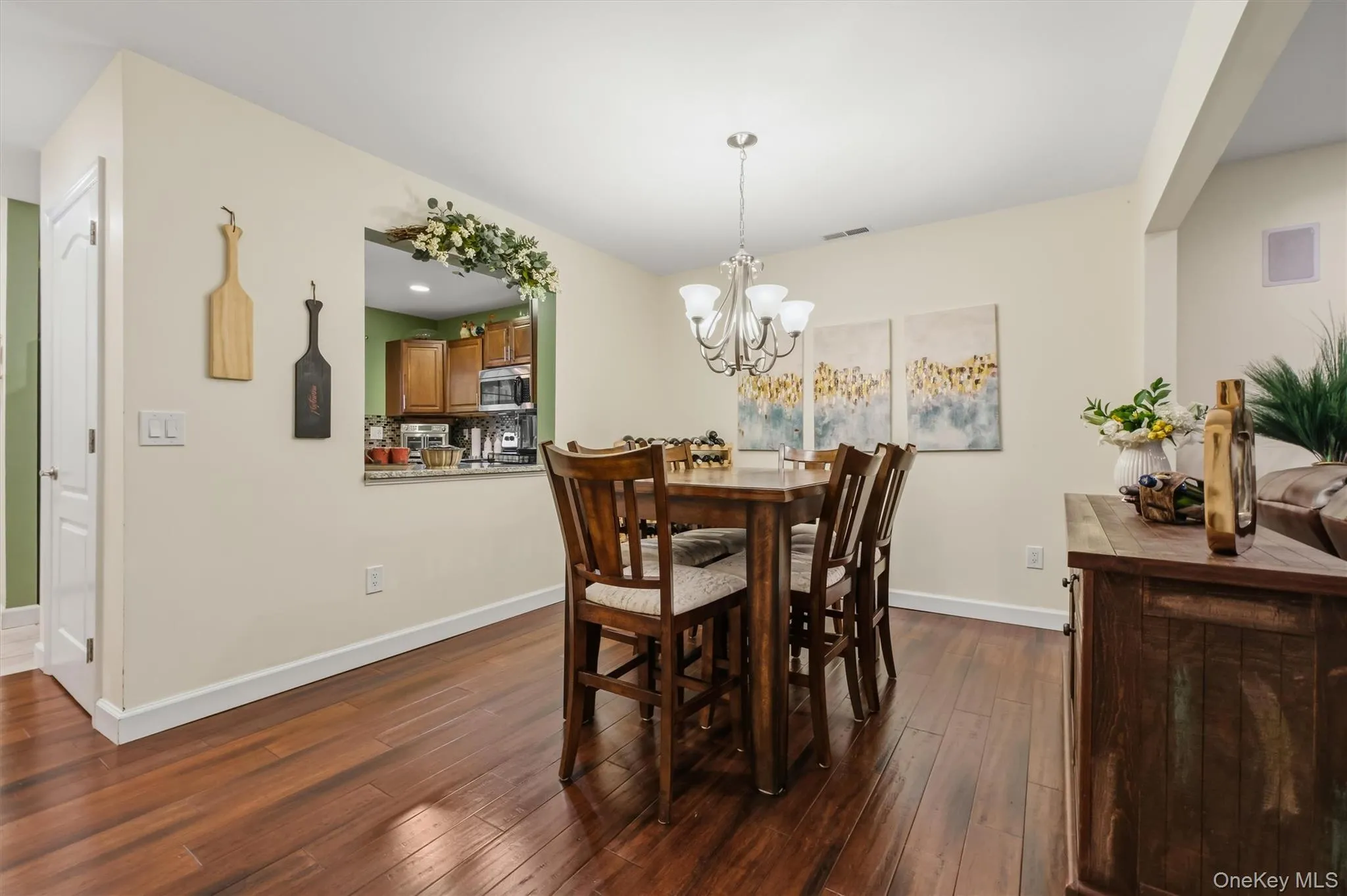 5304 Applewood Circle, Southeast, NY, 2 Bedrooms Bedrooms, 7 Rooms Rooms,1 BathroomBathrooms,Residential,For Rent,Applewood,0,1045338 5304 Applewood Circle, Southeast, NY, 2 Bedrooms Bedrooms, 7 Rooms Rooms,1 BathroomBathrooms,Residential,For Rent,Applewood,0,1045338