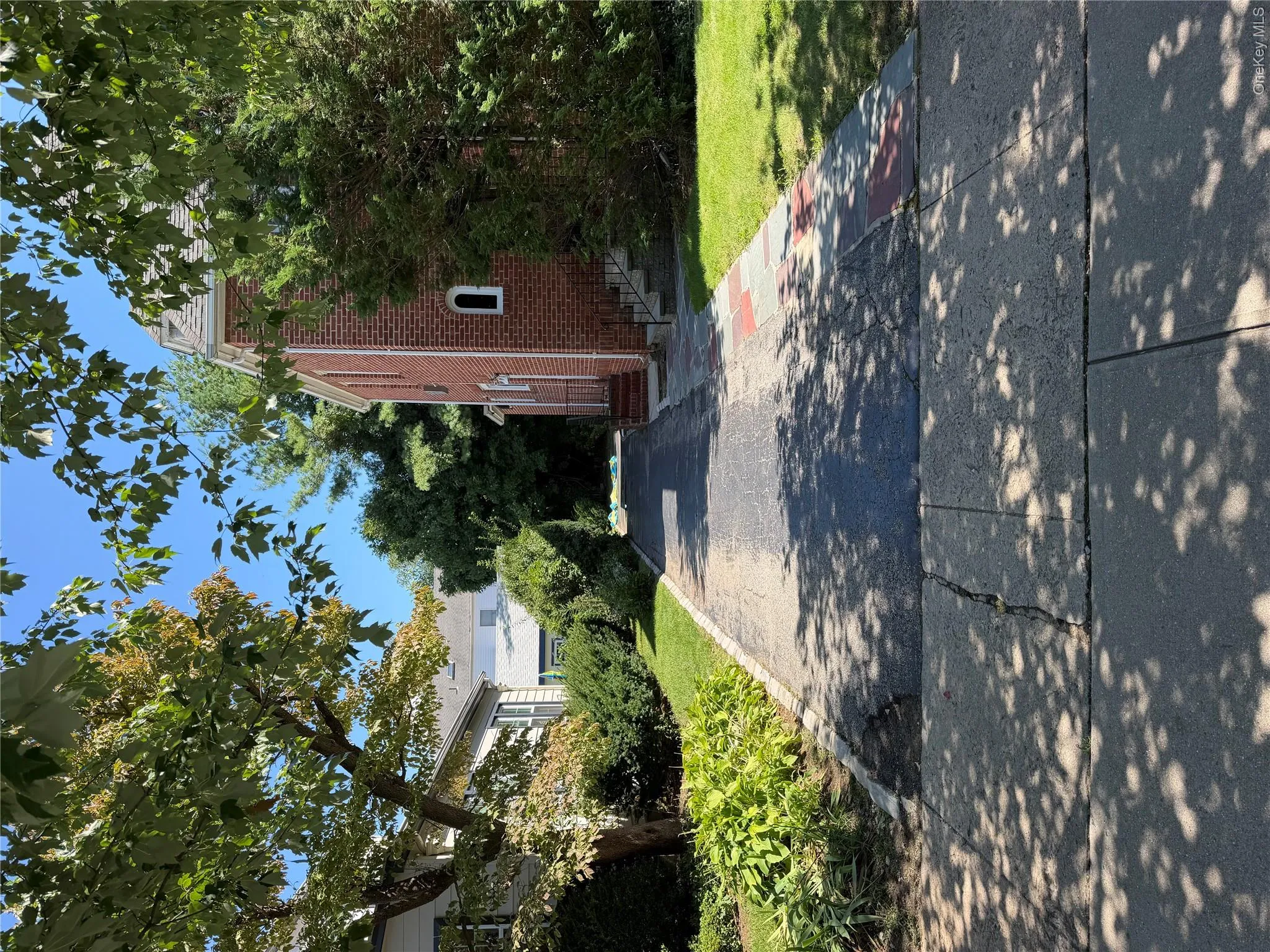 59 Essex Road, North Hempstead, NY, 4 Bedrooms Bedrooms, 9 Rooms Rooms,1 BathroomBathrooms,Residential Lease,For Rent,Essex,0,1045341 59 Essex Road, North Hempstead, NY, 4 Bedrooms Bedrooms, 9 Rooms Rooms,1 BathroomBathrooms,Residential Lease,For Rent,Essex,0,1045341