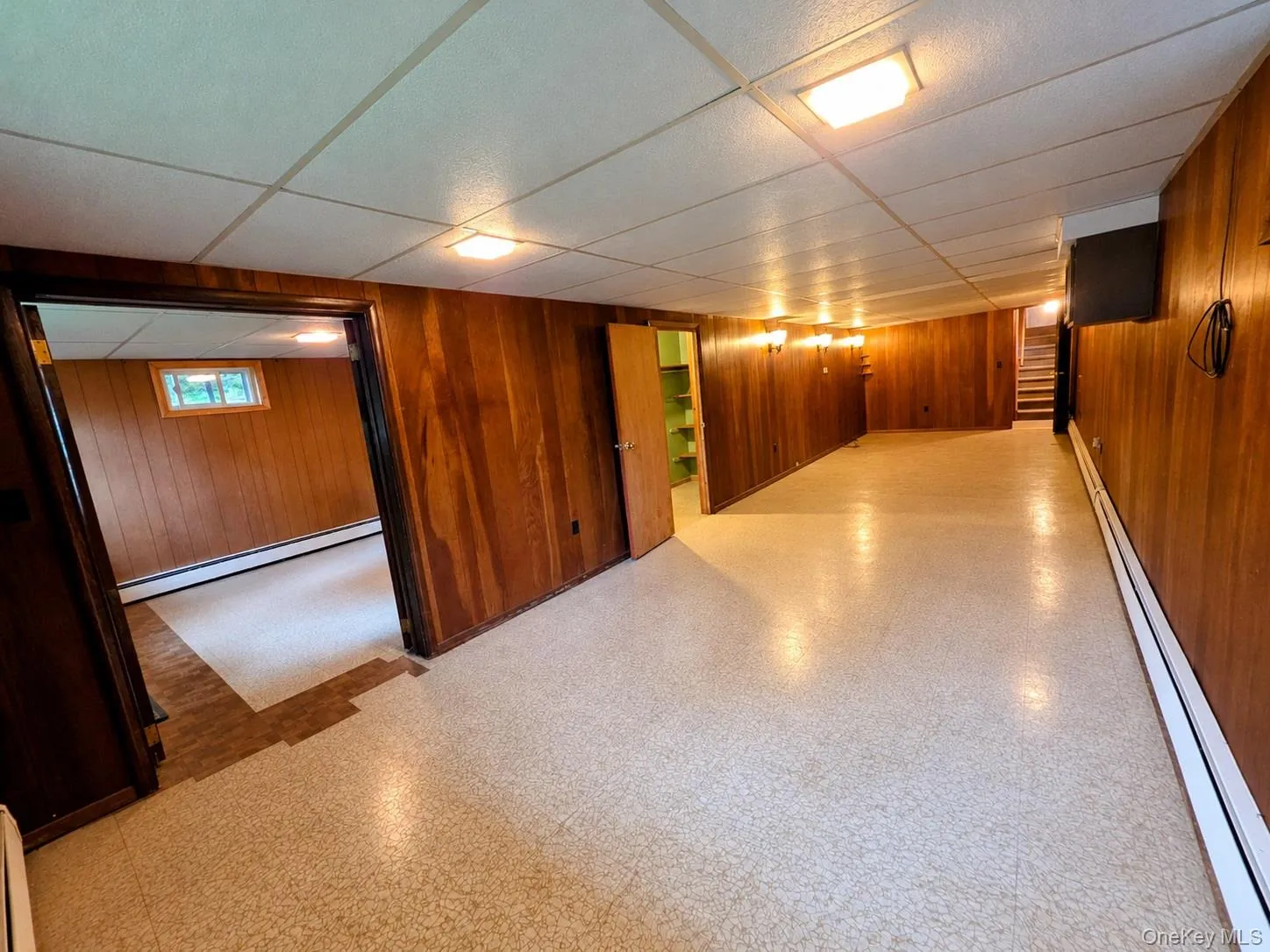 80 Colburn Drive, Poughkeepsie (town), NY, 3 Bedrooms Bedrooms, 8 Rooms Rooms,1 BathroomBathrooms,Residential,For Rent,Colburn,0,1045349 80 Colburn Drive, Poughkeepsie (town), NY, 3 Bedrooms Bedrooms, 8 Rooms Rooms,1 BathroomBathrooms,Residential,For Rent,Colburn,0,1045349