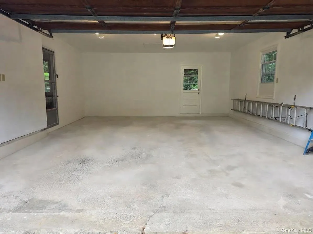 80 Colburn Drive, Poughkeepsie (town), NY, 3 Bedrooms Bedrooms, 8 Rooms Rooms,1 BathroomBathrooms,Residential,For Rent,Colburn,0,1045349 80 Colburn Drive, Poughkeepsie (town), NY, 3 Bedrooms Bedrooms, 8 Rooms Rooms,1 BathroomBathrooms,Residential,For Rent,Colburn,0,1045349