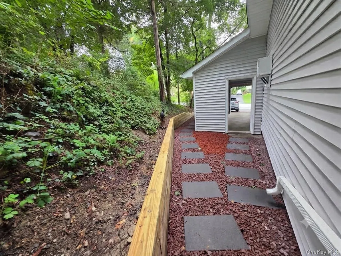 80 Colburn Drive, Poughkeepsie (town), NY, 3 Bedrooms Bedrooms, 8 Rooms Rooms,1 BathroomBathrooms,Residential,For Rent,Colburn,0,1045349 80 Colburn Drive, Poughkeepsie (town), NY, 3 Bedrooms Bedrooms, 8 Rooms Rooms,1 BathroomBathrooms,Residential,For Rent,Colburn,0,1045349