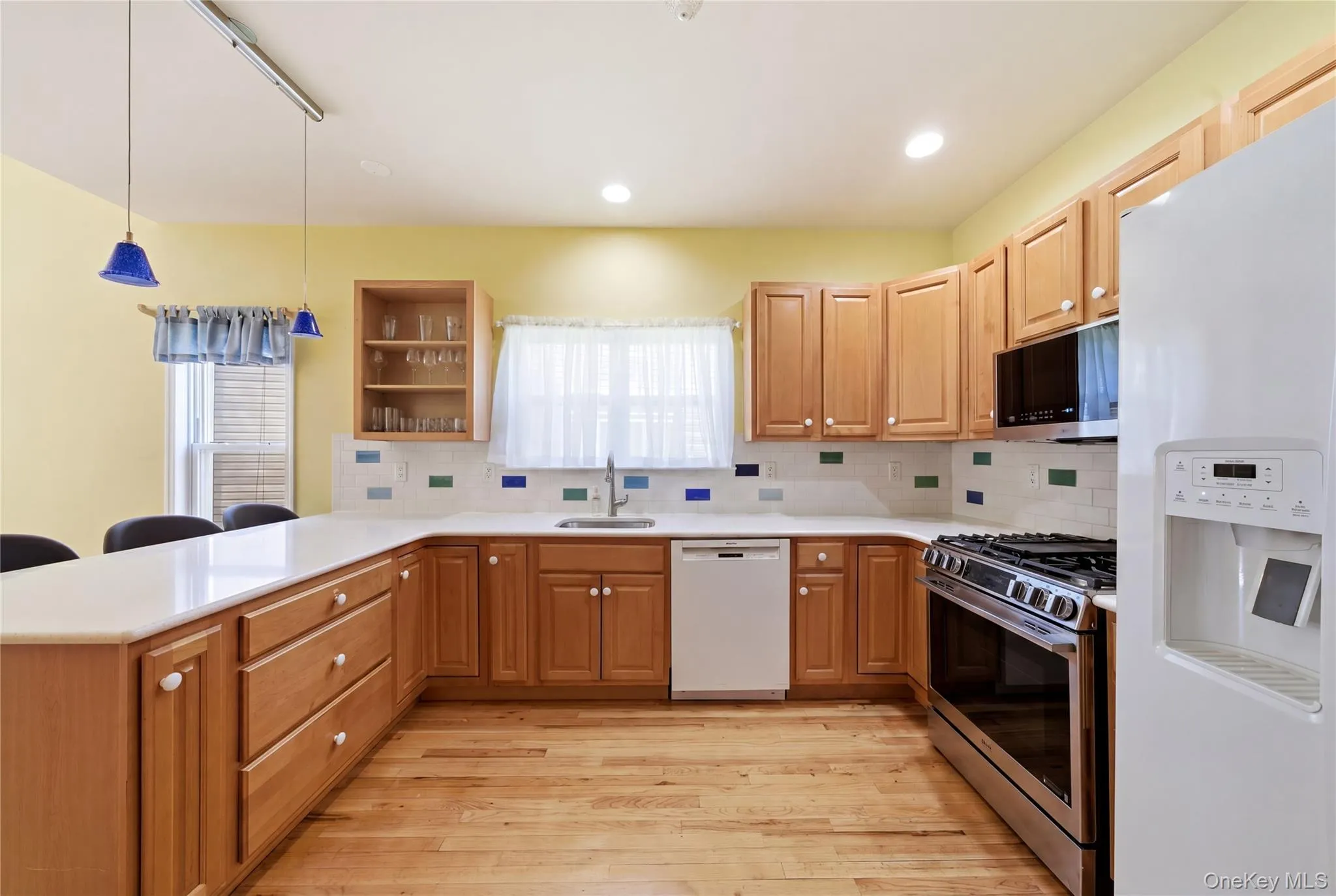 23 Sunflower Ridge Road, Brookhaven, NY, 3 Bedrooms Bedrooms, 10 Rooms Rooms,2 BathroomsBathrooms,Residential,For Rent,Sunflower Ridge,0,1045356 23 Sunflower Ridge Road, Brookhaven, NY, 3 Bedrooms Bedrooms, 10 Rooms Rooms,2 BathroomsBathrooms,Residential,For Rent,Sunflower Ridge,0,1045356
