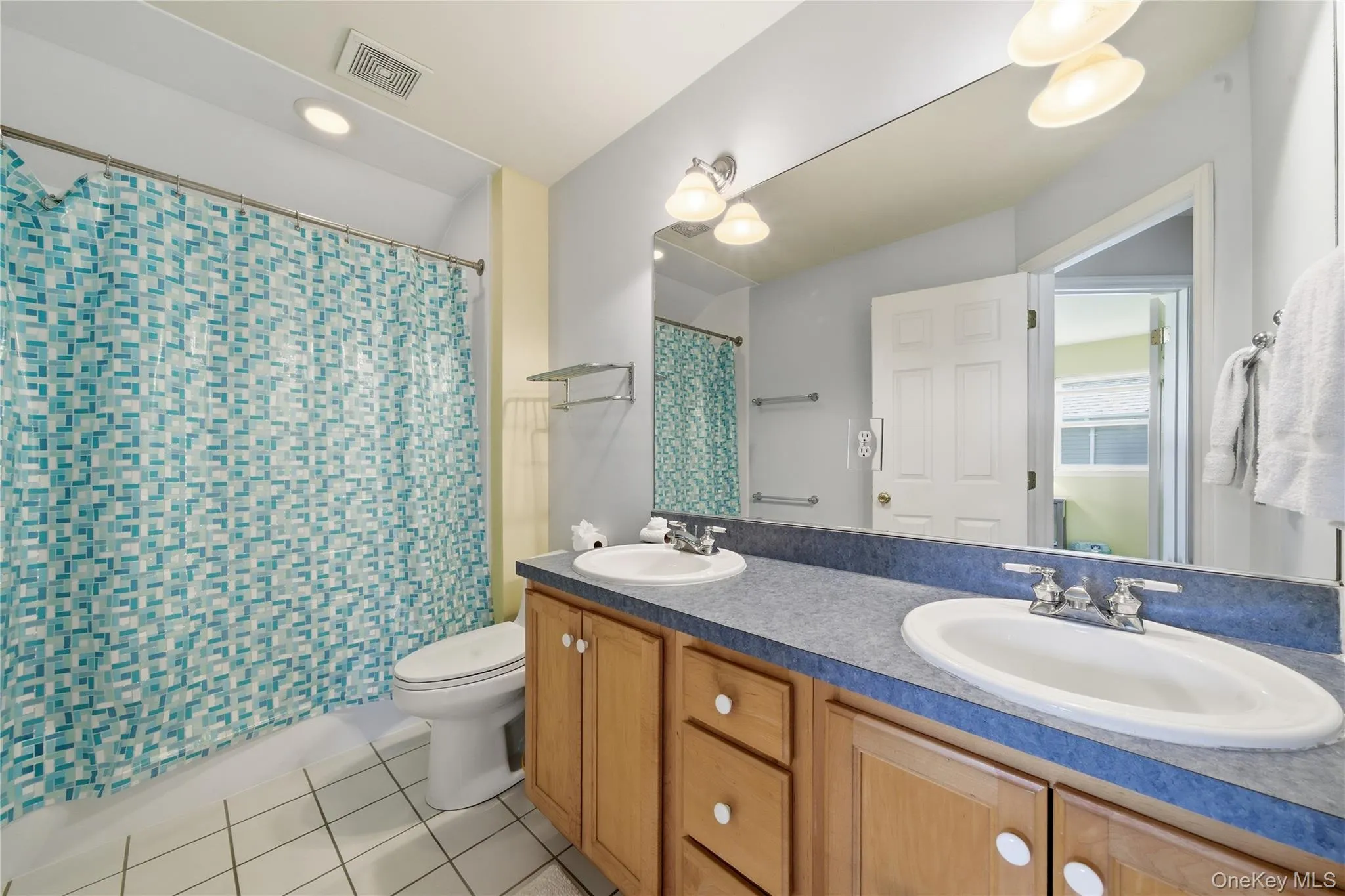 23 Sunflower Ridge Road, Brookhaven, NY, 3 Bedrooms Bedrooms, 10 Rooms Rooms,2 BathroomsBathrooms,Residential,For Rent,Sunflower Ridge,0,1045356 23 Sunflower Ridge Road, Brookhaven, NY, 3 Bedrooms Bedrooms, 10 Rooms Rooms,2 BathroomsBathrooms,Residential,For Rent,Sunflower Ridge,0,1045356