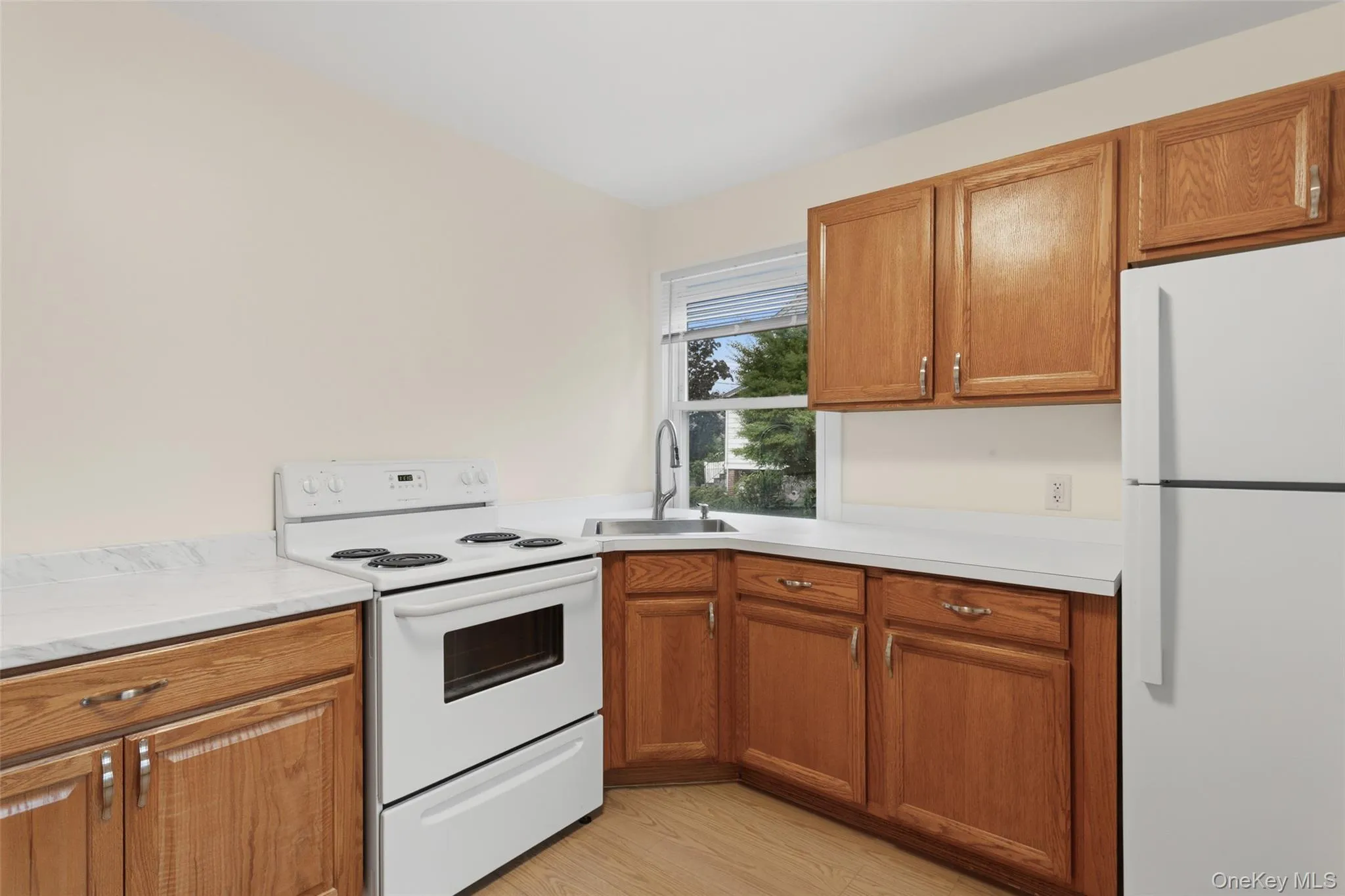 342 Stanley Avenue, Mamaroneck, NY, 1 Bedroom Bedrooms, 3 Rooms Rooms,1 BathroomBathrooms,Residential Lease,For Rent,Stanley,0,1045359 342 Stanley Avenue, Mamaroneck, NY, 1 Bedroom Bedrooms, 3 Rooms Rooms,1 BathroomBathrooms,Residential Lease,For Rent,Stanley,0,1045359