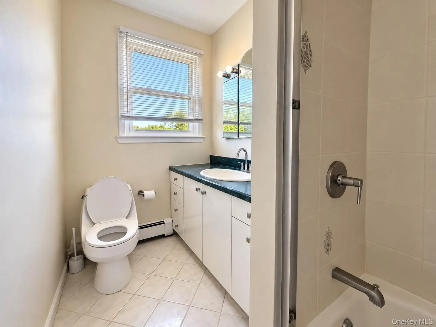 6 John Street, Ossining, NY, 3 Bedrooms Bedrooms, 8 Rooms Rooms,2 BathroomsBathrooms,Residential Lease,For Rent,John,0,1045367 6 John Street, Ossining, NY, 3 Bedrooms Bedrooms, 8 Rooms Rooms,2 BathroomsBathrooms,Residential Lease,For Rent,John,0,1045367