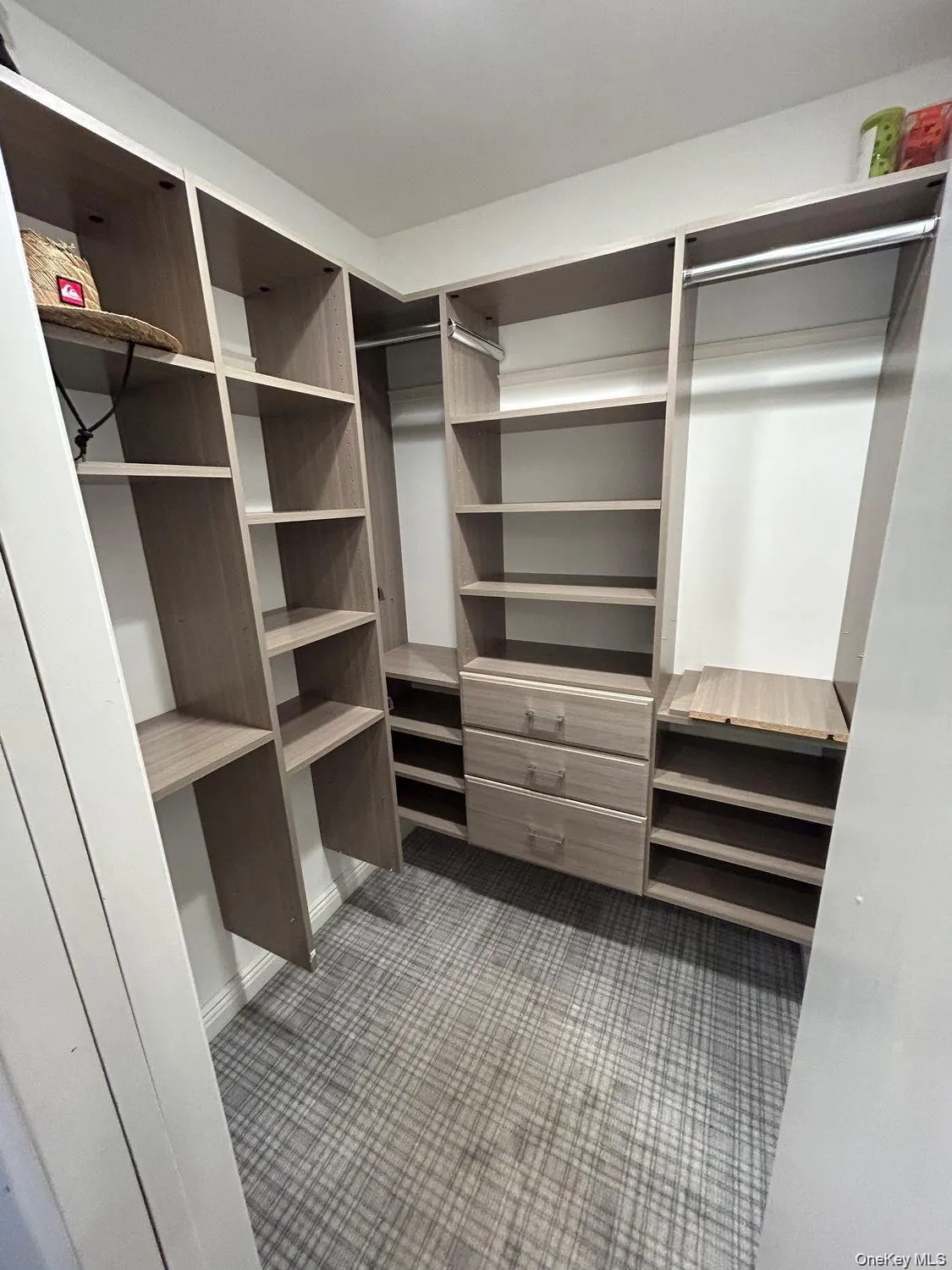 607 Nassau Street, Hempstead, NY, 4 Bedrooms Bedrooms, 6 Rooms Rooms,3 BathroomsBathrooms,Residential Lease,For Rent,Nassau,0,1045369 607 Nassau Street, Hempstead, NY, 4 Bedrooms Bedrooms, 6 Rooms Rooms,3 BathroomsBathrooms,Residential Lease,For Rent,Nassau,0,1045369