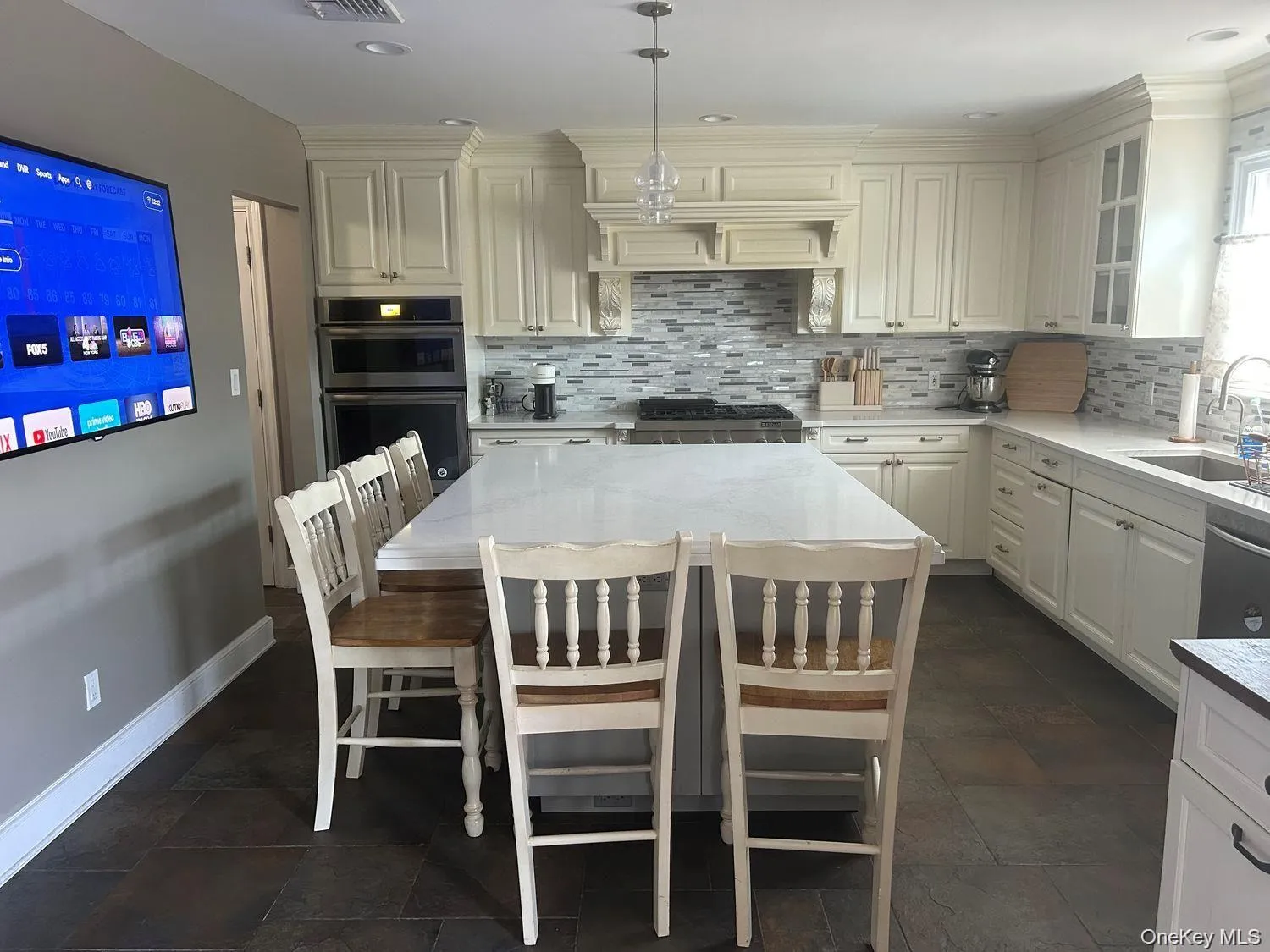 607 Nassau Street, Hempstead, NY, 4 Bedrooms Bedrooms, 6 Rooms Rooms,3 BathroomsBathrooms,Residential Lease,For Rent,Nassau,0,1045369 607 Nassau Street, Hempstead, NY, 4 Bedrooms Bedrooms, 6 Rooms Rooms,3 BathroomsBathrooms,Residential Lease,For Rent,Nassau,0,1045369
