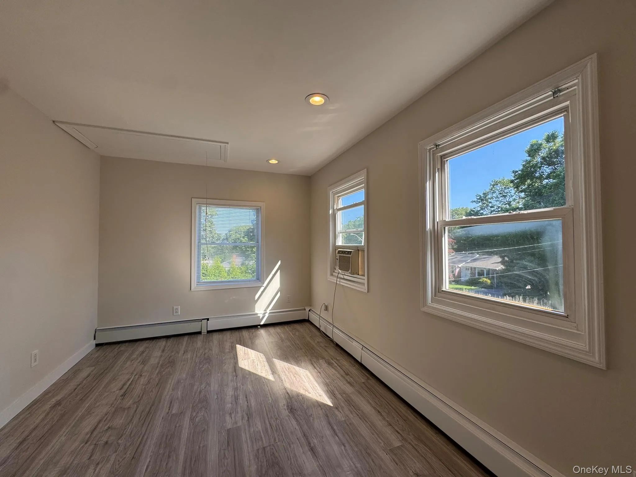 98 Magnolia Drive, Brookhaven, NY, 2 Bedrooms Bedrooms, 5 Rooms Rooms,1 BathroomBathrooms,Residential,For Rent,Magnolia,0,1045371 98 Magnolia Drive, Brookhaven, NY, 2 Bedrooms Bedrooms, 5 Rooms Rooms,1 BathroomBathrooms,Residential,For Rent,Magnolia,0,1045371