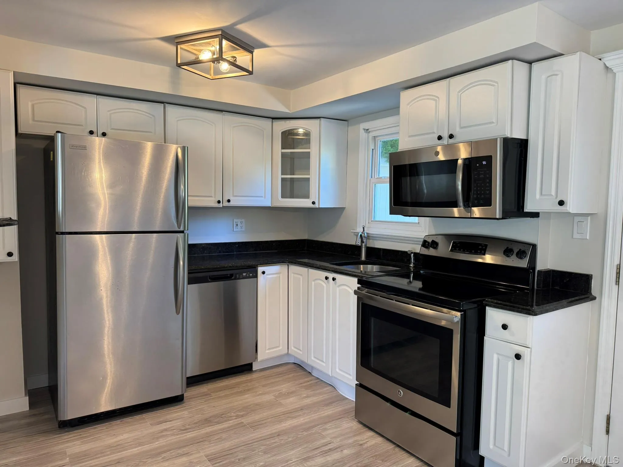 98 Magnolia Drive, Brookhaven, NY, 2 Bedrooms Bedrooms, 5 Rooms Rooms,1 BathroomBathrooms,Residential,For Rent,Magnolia,0,1045371 98 Magnolia Drive, Brookhaven, NY, 2 Bedrooms Bedrooms, 5 Rooms Rooms,1 BathroomBathrooms,Residential,For Rent,Magnolia,0,1045371