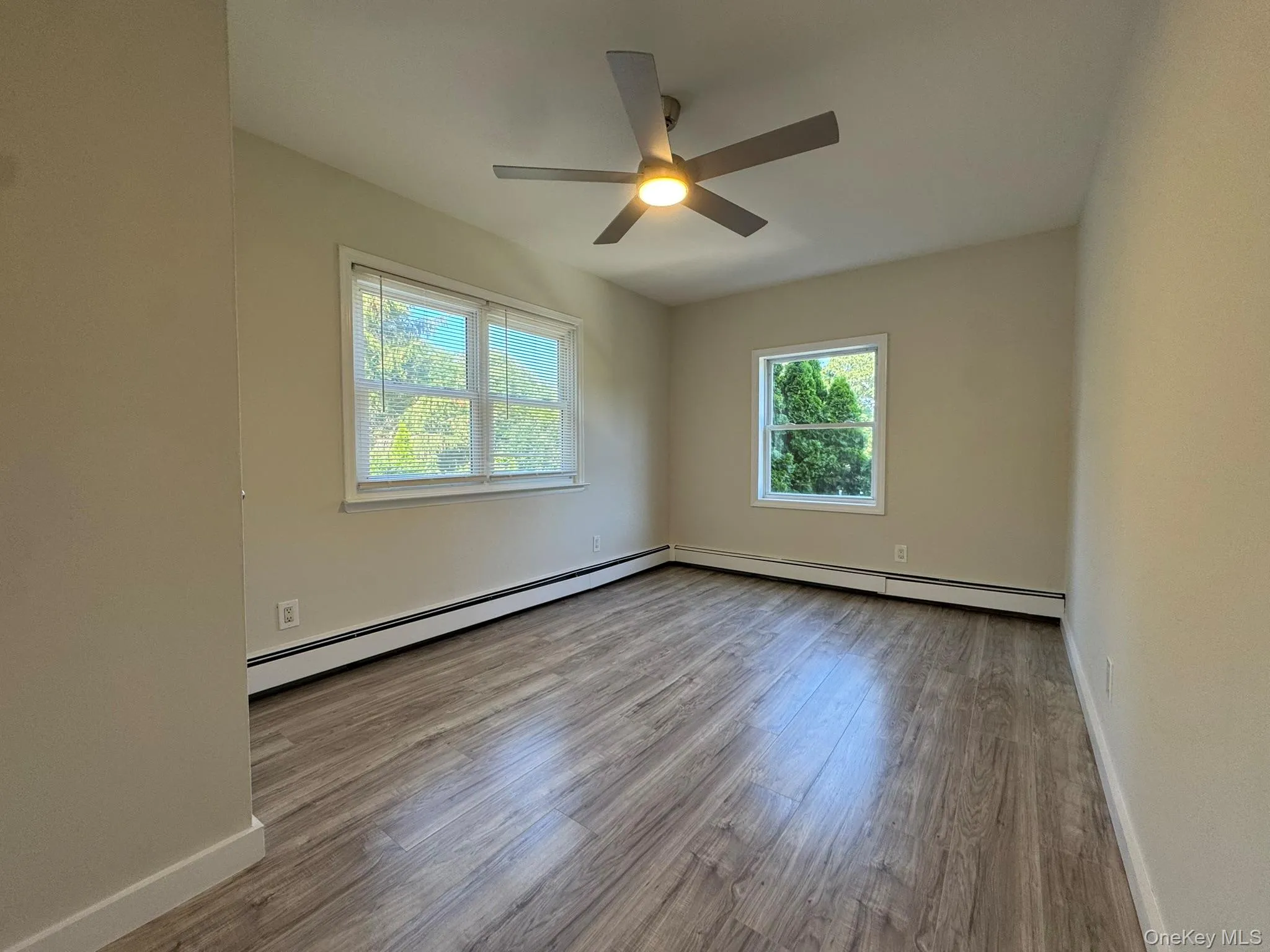 98 Magnolia Drive, Brookhaven, NY, 2 Bedrooms Bedrooms, 5 Rooms Rooms,1 BathroomBathrooms,Residential,For Rent,Magnolia,0,1045371 98 Magnolia Drive, Brookhaven, NY, 2 Bedrooms Bedrooms, 5 Rooms Rooms,1 BathroomBathrooms,Residential,For Rent,Magnolia,0,1045371