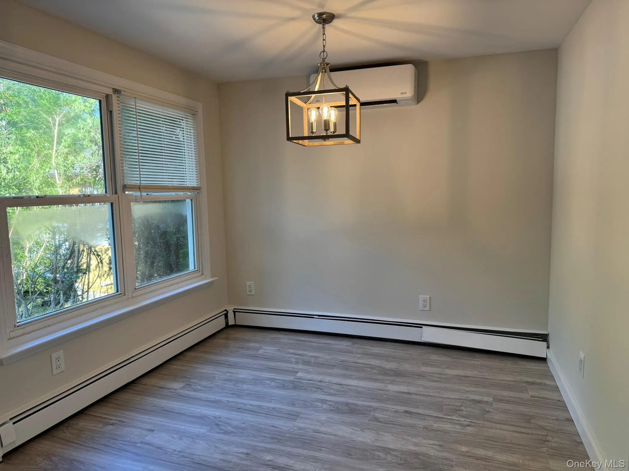 98 Magnolia Drive, Brookhaven, NY, 2 Bedrooms Bedrooms, 5 Rooms Rooms,1 BathroomBathrooms,Residential,For Rent,Magnolia,0,1045371 98 Magnolia Drive, Brookhaven, NY, 2 Bedrooms Bedrooms, 5 Rooms Rooms,1 BathroomBathrooms,Residential,For Rent,Magnolia,0,1045371
