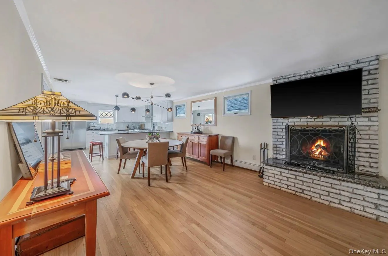 105 Vermont Street, Long Beach, NY, 3 Bedrooms Bedrooms, 5 Rooms Rooms,1 BathroomBathrooms,Residential Lease,For Rent,Vermont,0,1045372 105 Vermont Street, Long Beach, NY, 3 Bedrooms Bedrooms, 5 Rooms Rooms,1 BathroomBathrooms,Residential Lease,For Rent,Vermont,0,1045372
