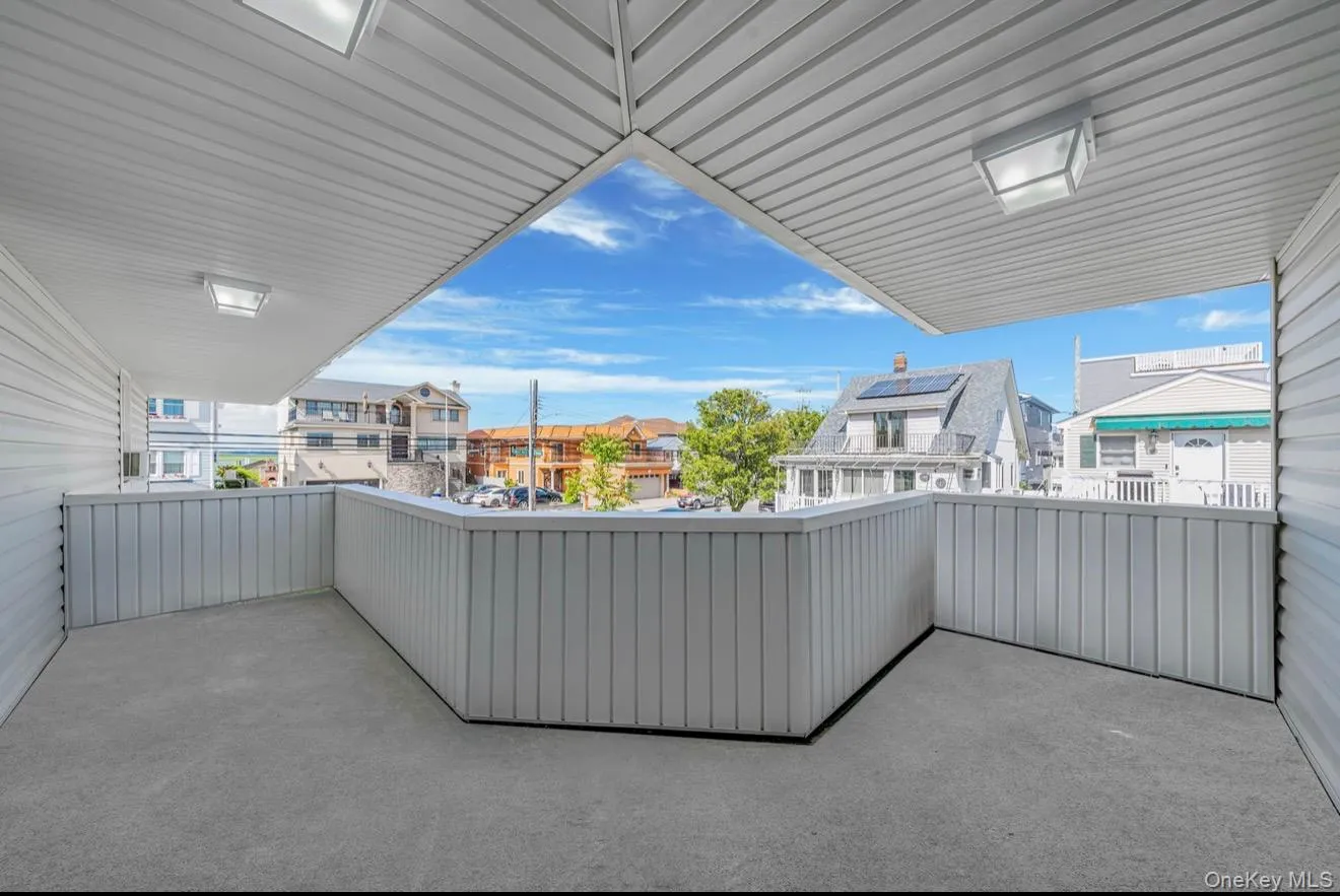 105 Vermont Street, Long Beach, NY, 3 Bedrooms Bedrooms, 5 Rooms Rooms,1 BathroomBathrooms,Residential Lease,For Rent,Vermont,0,1045372 105 Vermont Street, Long Beach, NY, 3 Bedrooms Bedrooms, 5 Rooms Rooms,1 BathroomBathrooms,Residential Lease,For Rent,Vermont,0,1045372