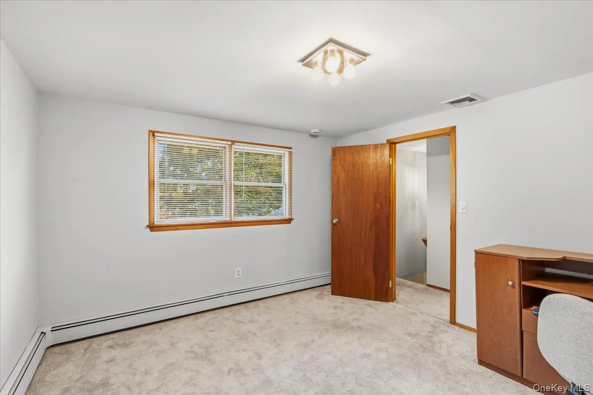 1426 MEADOW Lane, Hempstead, NY, 4 Bedrooms Bedrooms, 7 Rooms Rooms,2 BathroomsBathrooms,Residential,For Rent,MEADOW,0,1045377 1426 MEADOW Lane, Hempstead, NY, 4 Bedrooms Bedrooms, 7 Rooms Rooms,2 BathroomsBathrooms,Residential,For Rent,MEADOW,0,1045377