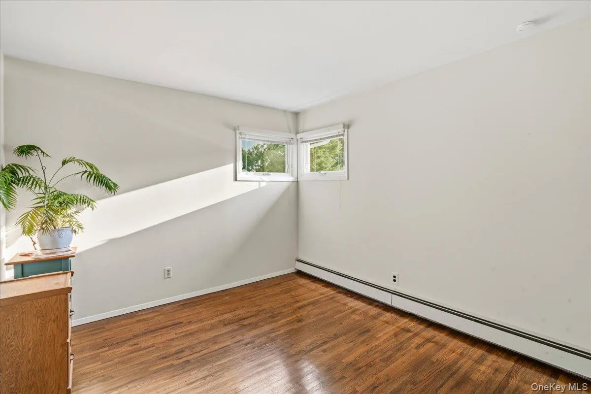 1426 MEADOW Lane, Hempstead, NY, 4 Bedrooms Bedrooms, 7 Rooms Rooms,2 BathroomsBathrooms,Residential,For Rent,MEADOW,0,1045377 1426 MEADOW Lane, Hempstead, NY, 4 Bedrooms Bedrooms, 7 Rooms Rooms,2 BathroomsBathrooms,Residential,For Rent,MEADOW,0,1045377