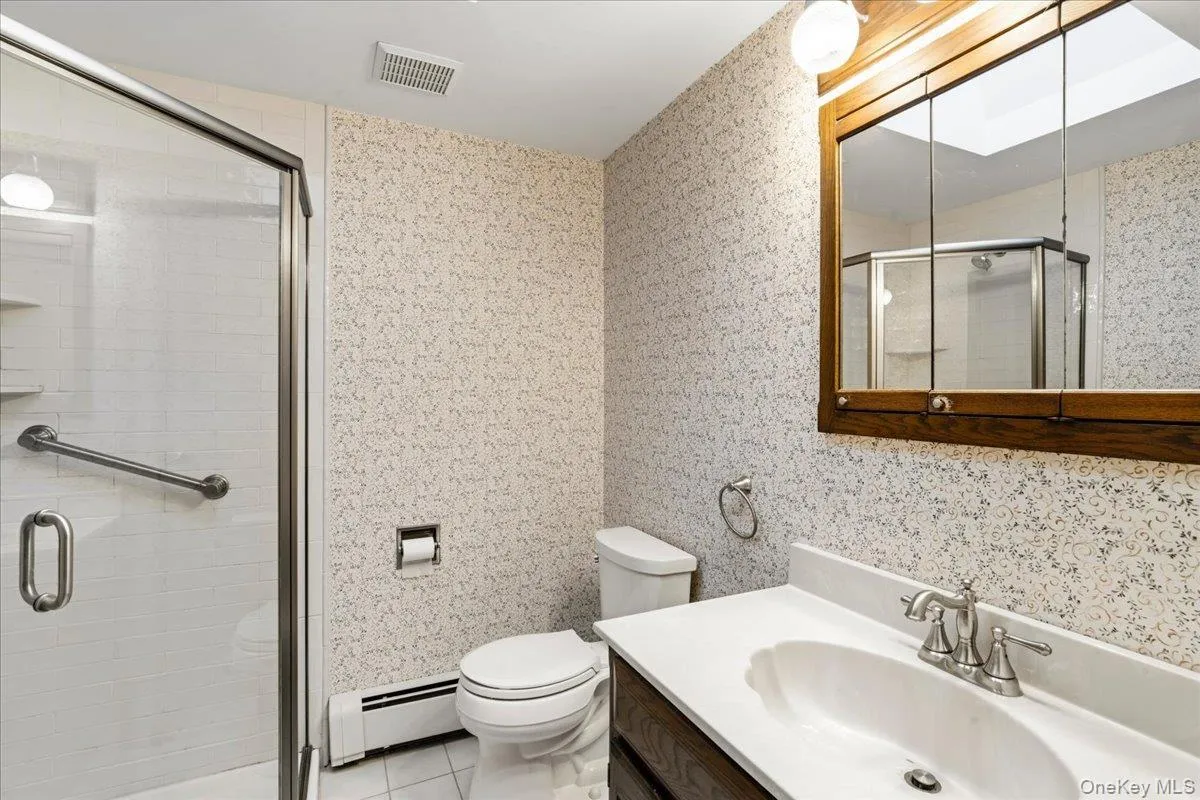 1426 MEADOW Lane, Hempstead, NY, 4 Bedrooms Bedrooms, 7 Rooms Rooms,2 BathroomsBathrooms,Residential,For Rent,MEADOW,0,1045377 1426 MEADOW Lane, Hempstead, NY, 4 Bedrooms Bedrooms, 7 Rooms Rooms,2 BathroomsBathrooms,Residential,For Rent,MEADOW,0,1045377