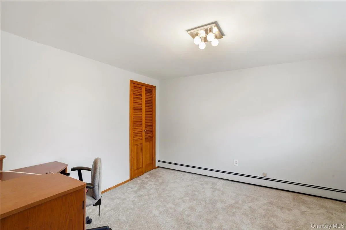 1426 MEADOW Lane, Hempstead, NY, 4 Bedrooms Bedrooms, 7 Rooms Rooms,2 BathroomsBathrooms,Residential,For Rent,MEADOW,0,1045377 1426 MEADOW Lane, Hempstead, NY, 4 Bedrooms Bedrooms, 7 Rooms Rooms,2 BathroomsBathrooms,Residential,For Rent,MEADOW,0,1045377
