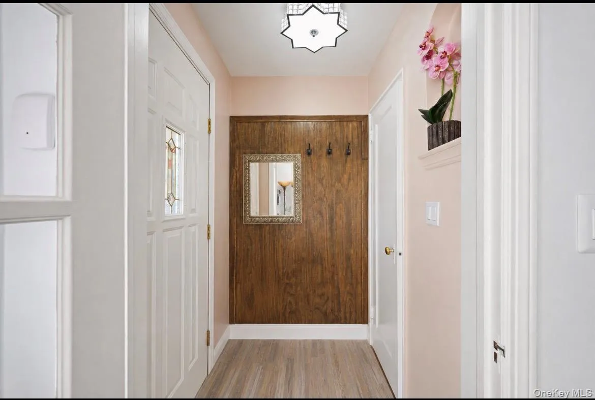 75-31 Furmanville Avenue, New York, NY, 3 Bedrooms Bedrooms, 12 Rooms Rooms,2 BathroomsBathrooms,Residential,For Rent,Furmanville,0,1045378 75-31 Furmanville Avenue, New York, NY, 3 Bedrooms Bedrooms, 12 Rooms Rooms,2 BathroomsBathrooms,Residential,For Rent,Furmanville,0,1045378