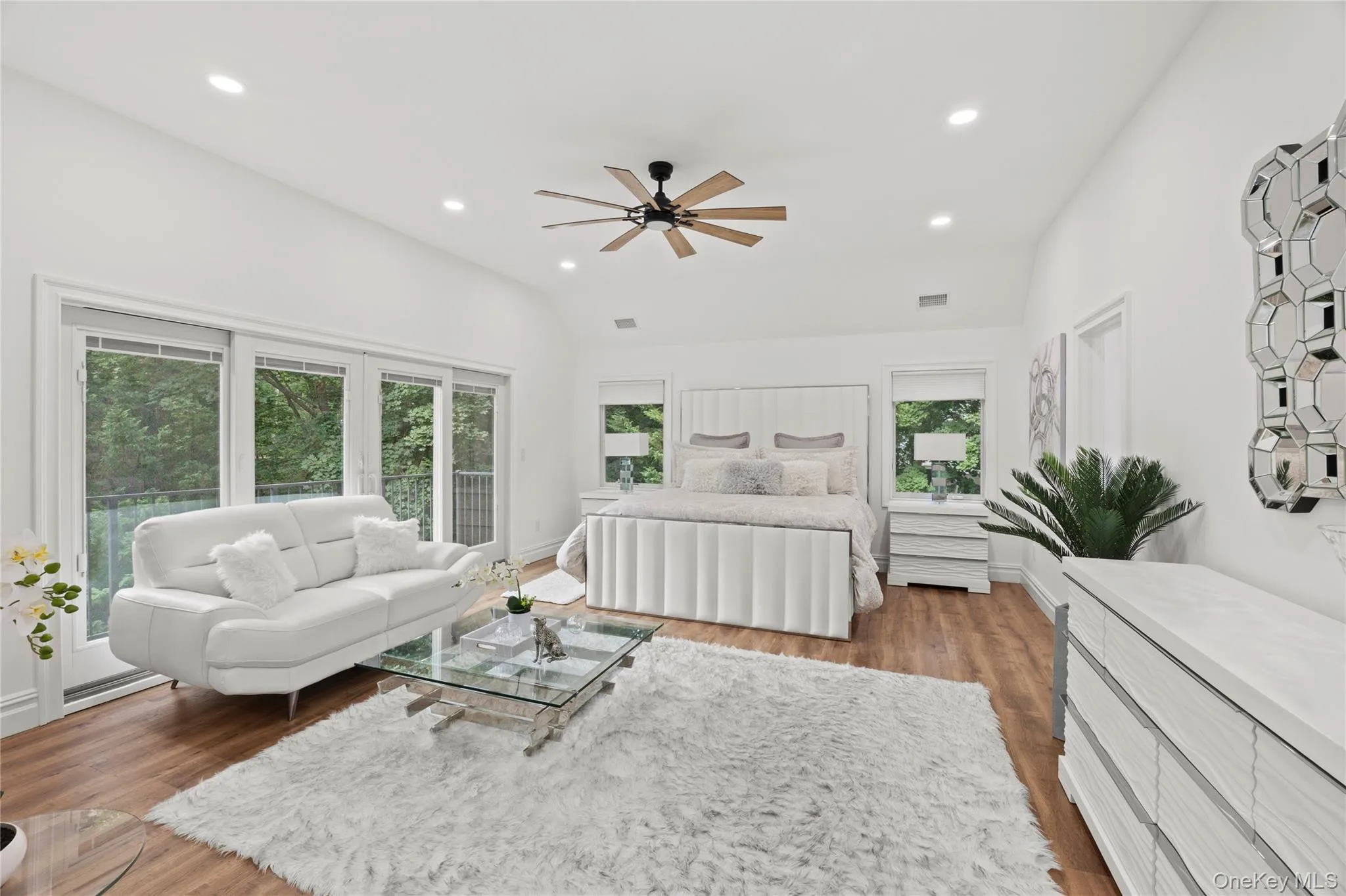 5 Buena Vista Road, Brookhaven, NY, 4 Bedrooms Bedrooms, 8 Rooms Rooms,6 BathroomsBathrooms,Residential,For Rent,Buena Vista,0,1045380 5 Buena Vista Road, Brookhaven, NY, 4 Bedrooms Bedrooms, 8 Rooms Rooms,6 BathroomsBathrooms,Residential,For Rent,Buena Vista,0,1045380
