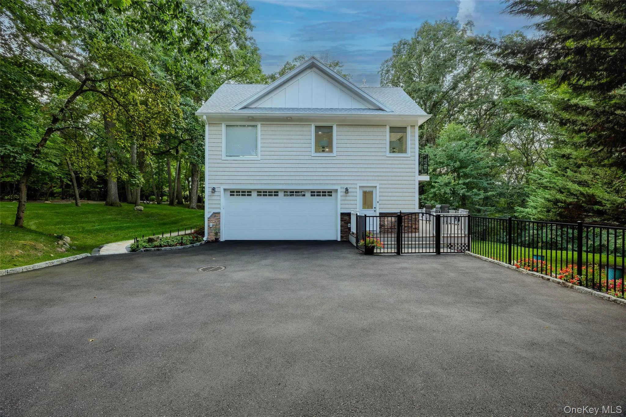 5 Buena Vista Road, Brookhaven, NY, 4 Bedrooms Bedrooms, 8 Rooms Rooms,6 BathroomsBathrooms,Residential,For Rent,Buena Vista,0,1045380 5 Buena Vista Road, Brookhaven, NY, 4 Bedrooms Bedrooms, 8 Rooms Rooms,6 BathroomsBathrooms,Residential,For Rent,Buena Vista,0,1045380