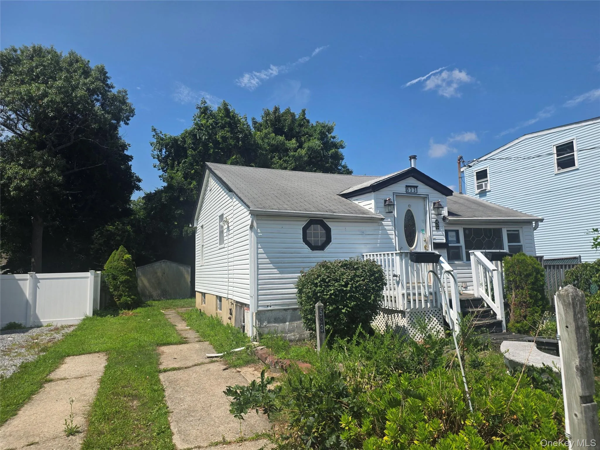 533 8th Street, Babylon, NY, 2 Bedrooms Bedrooms, 5 Rooms Rooms,1 BathroomBathrooms,Residential,For Rent,8th,0,1045385 533 8th Street, Babylon, NY, 2 Bedrooms Bedrooms, 5 Rooms Rooms,1 BathroomBathrooms,Residential,For Rent,8th,0,1045385