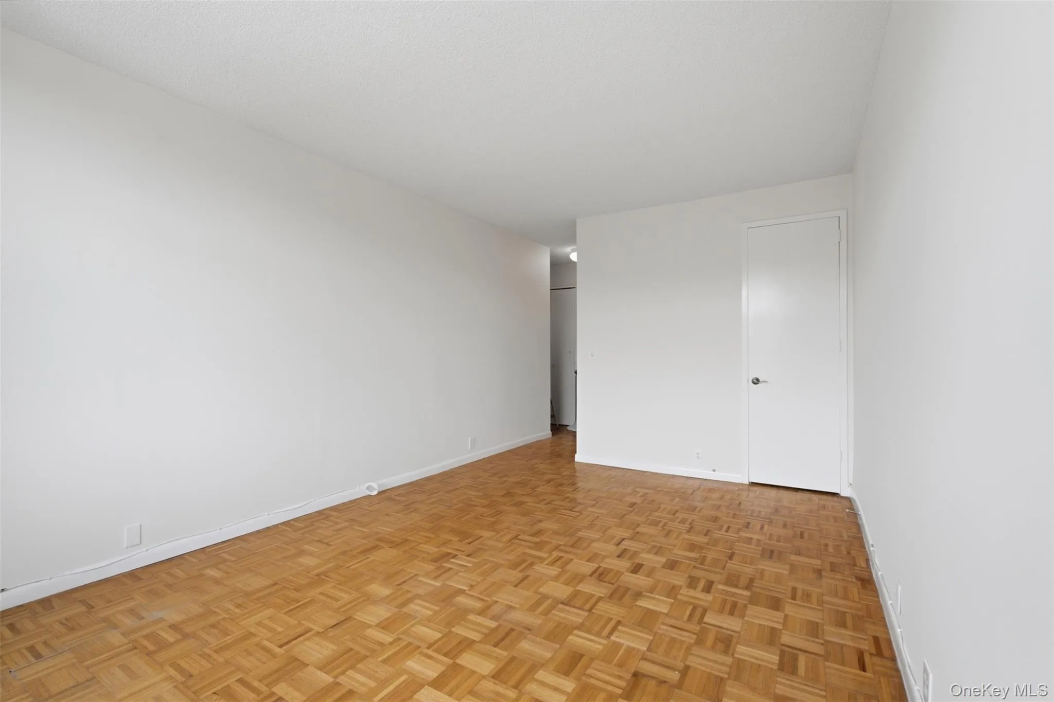 35 Chatsworth Avenue, Mamaroneck, NY, 2 Bedrooms Bedrooms, 5 Rooms Rooms,2 BathroomsBathrooms,Residential Lease,For Rent,Chatsworth,0,1045387 35 Chatsworth Avenue, Mamaroneck, NY, 2 Bedrooms Bedrooms, 5 Rooms Rooms,2 BathroomsBathrooms,Residential Lease,For Rent,Chatsworth,0,1045387