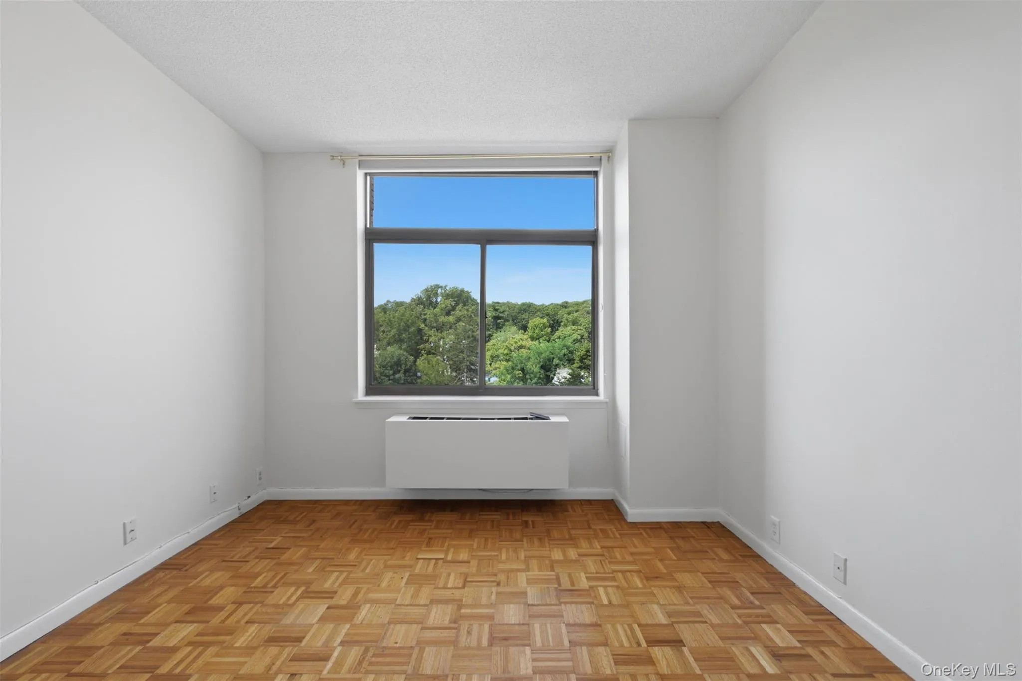 35 Chatsworth Avenue, Mamaroneck, NY, 2 Bedrooms Bedrooms, 5 Rooms Rooms,2 BathroomsBathrooms,Residential Lease,For Rent,Chatsworth,0,1045387 35 Chatsworth Avenue, Mamaroneck, NY, 2 Bedrooms Bedrooms, 5 Rooms Rooms,2 BathroomsBathrooms,Residential Lease,For Rent,Chatsworth,0,1045387