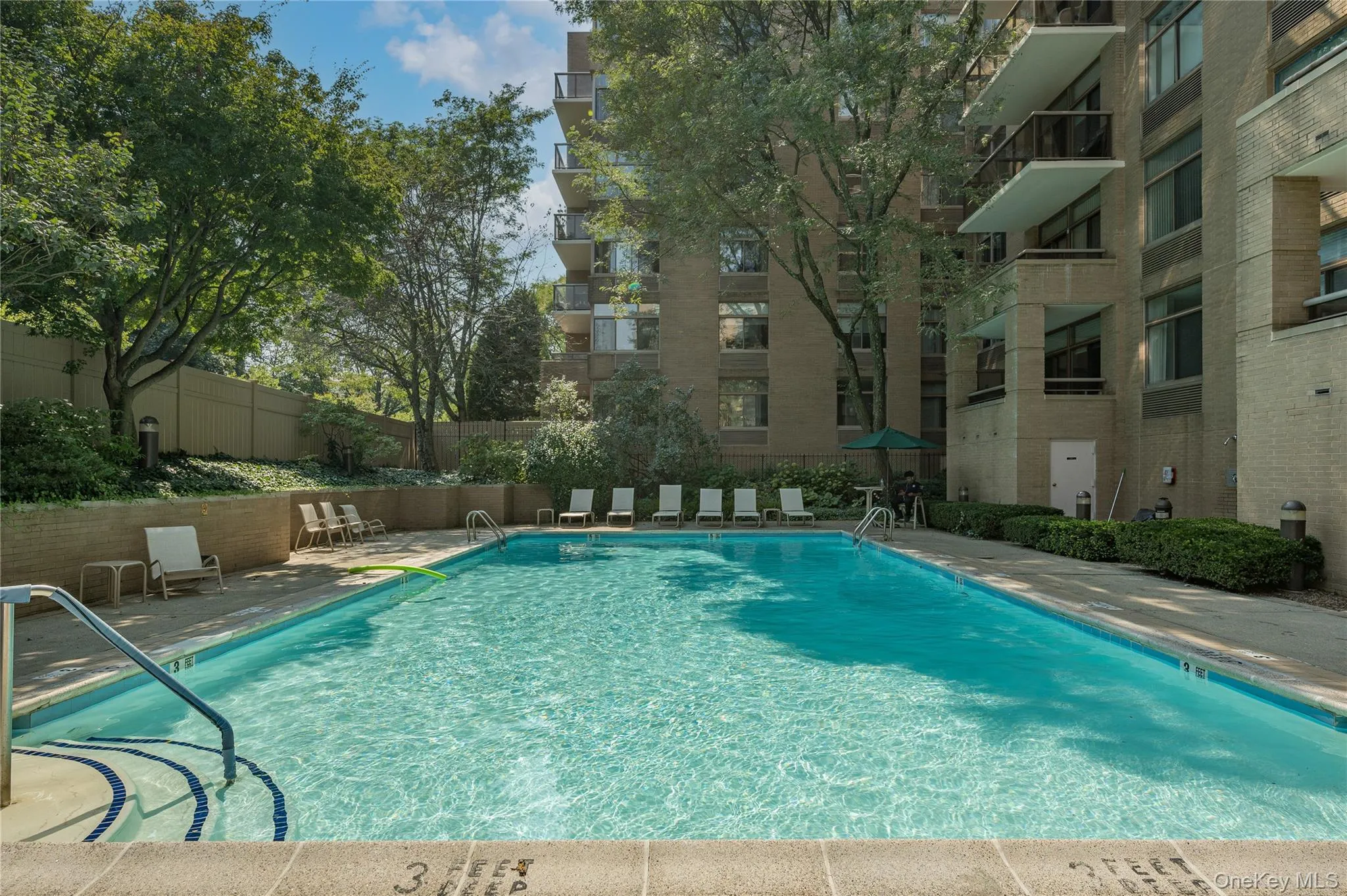 35 Chatsworth Avenue, Mamaroneck, NY, 2 Bedrooms Bedrooms, 5 Rooms Rooms,2 BathroomsBathrooms,Residential Lease,For Rent,Chatsworth,0,1045387 35 Chatsworth Avenue, Mamaroneck, NY, 2 Bedrooms Bedrooms, 5 Rooms Rooms,2 BathroomsBathrooms,Residential Lease,For Rent,Chatsworth,0,1045387