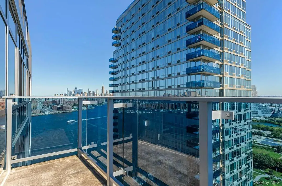 22 6th Street, New York, NY, 3 Bedrooms Bedrooms, 6 Rooms Rooms,3 BathroomsBathrooms,Residential Lease,For Rent,6th,0,1045393 22 6th Street, New York, NY, 3 Bedrooms Bedrooms, 6 Rooms Rooms,3 BathroomsBathrooms,Residential Lease,For Rent,6th,0,1045393