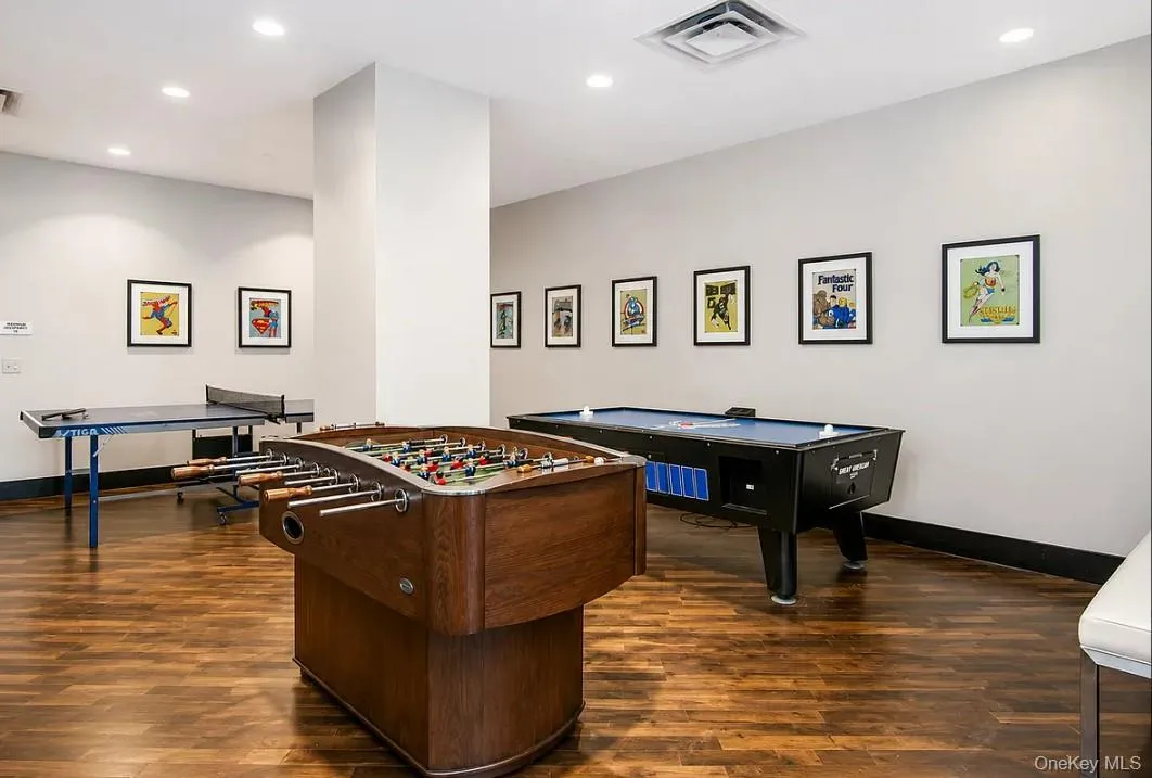 22 6th Street, New York, NY, 3 Bedrooms Bedrooms, 6 Rooms Rooms,3 BathroomsBathrooms,Residential Lease,For Rent,6th,0,1045393 22 6th Street, New York, NY, 3 Bedrooms Bedrooms, 6 Rooms Rooms,3 BathroomsBathrooms,Residential Lease,For Rent,6th,0,1045393