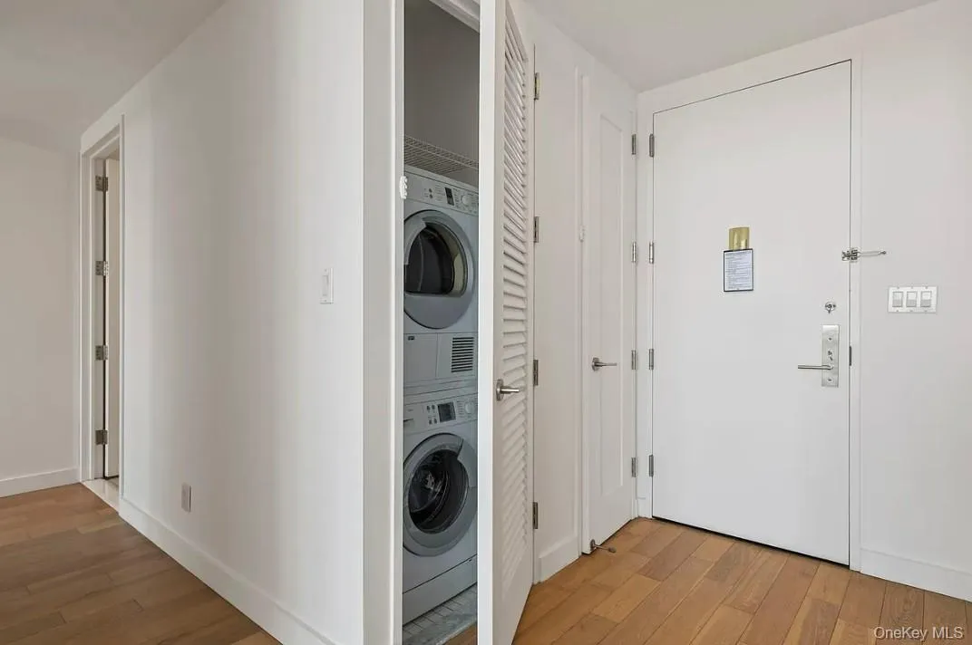 22 6th Street, New York, NY, 3 Bedrooms Bedrooms, 6 Rooms Rooms,3 BathroomsBathrooms,Residential Lease,For Rent,6th,0,1045393 22 6th Street, New York, NY, 3 Bedrooms Bedrooms, 6 Rooms Rooms,3 BathroomsBathrooms,Residential Lease,For Rent,6th,0,1045393