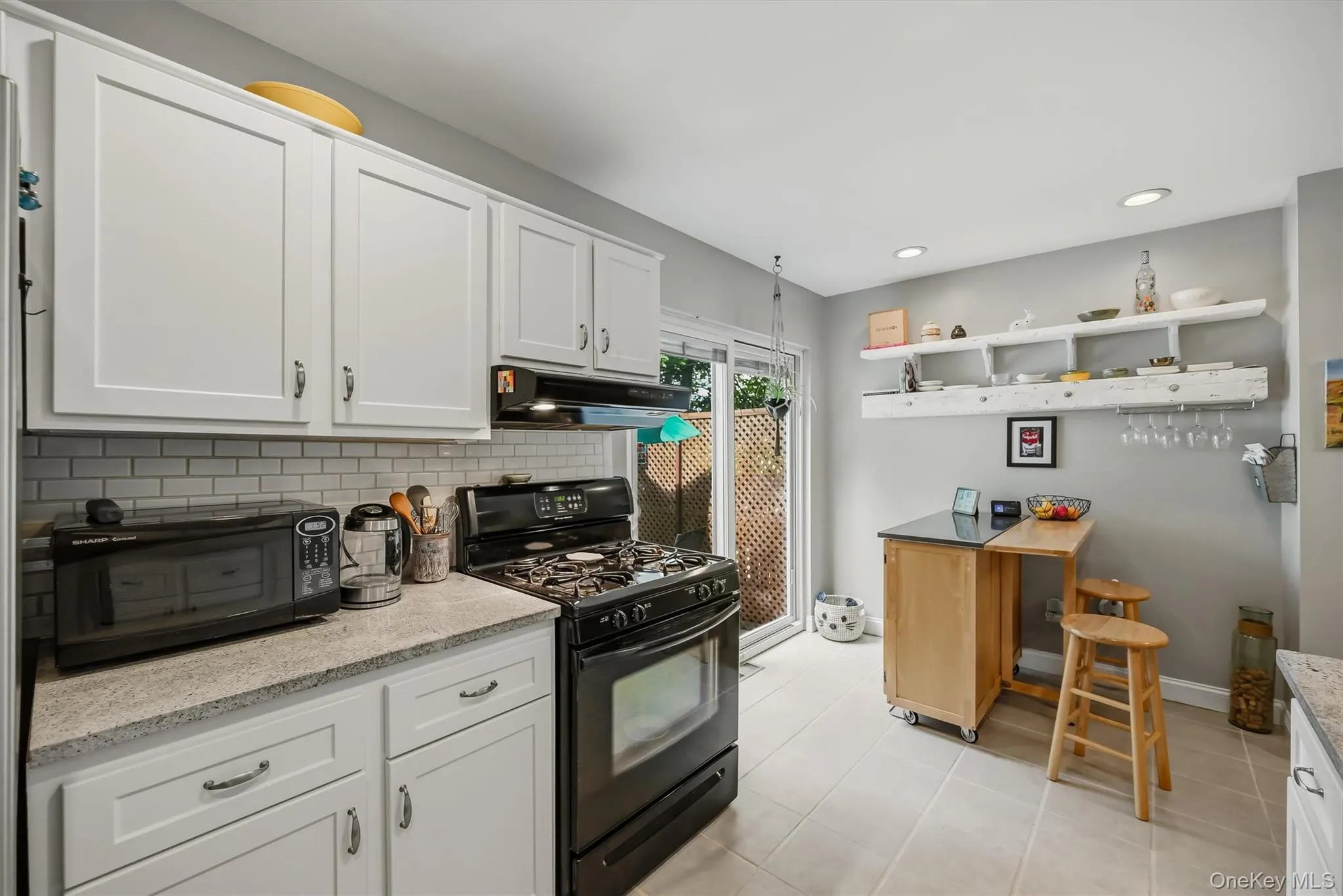 276 Temple Hill Road, New Windsor, NY, 2 Bedrooms Bedrooms, 6 Rooms Rooms,1 BathroomBathrooms,Residential,For Rent,Temple Hill,0,1045400 276 Temple Hill Road, New Windsor, NY, 2 Bedrooms Bedrooms, 6 Rooms Rooms,1 BathroomBathrooms,Residential,For Rent,Temple Hill,0,1045400