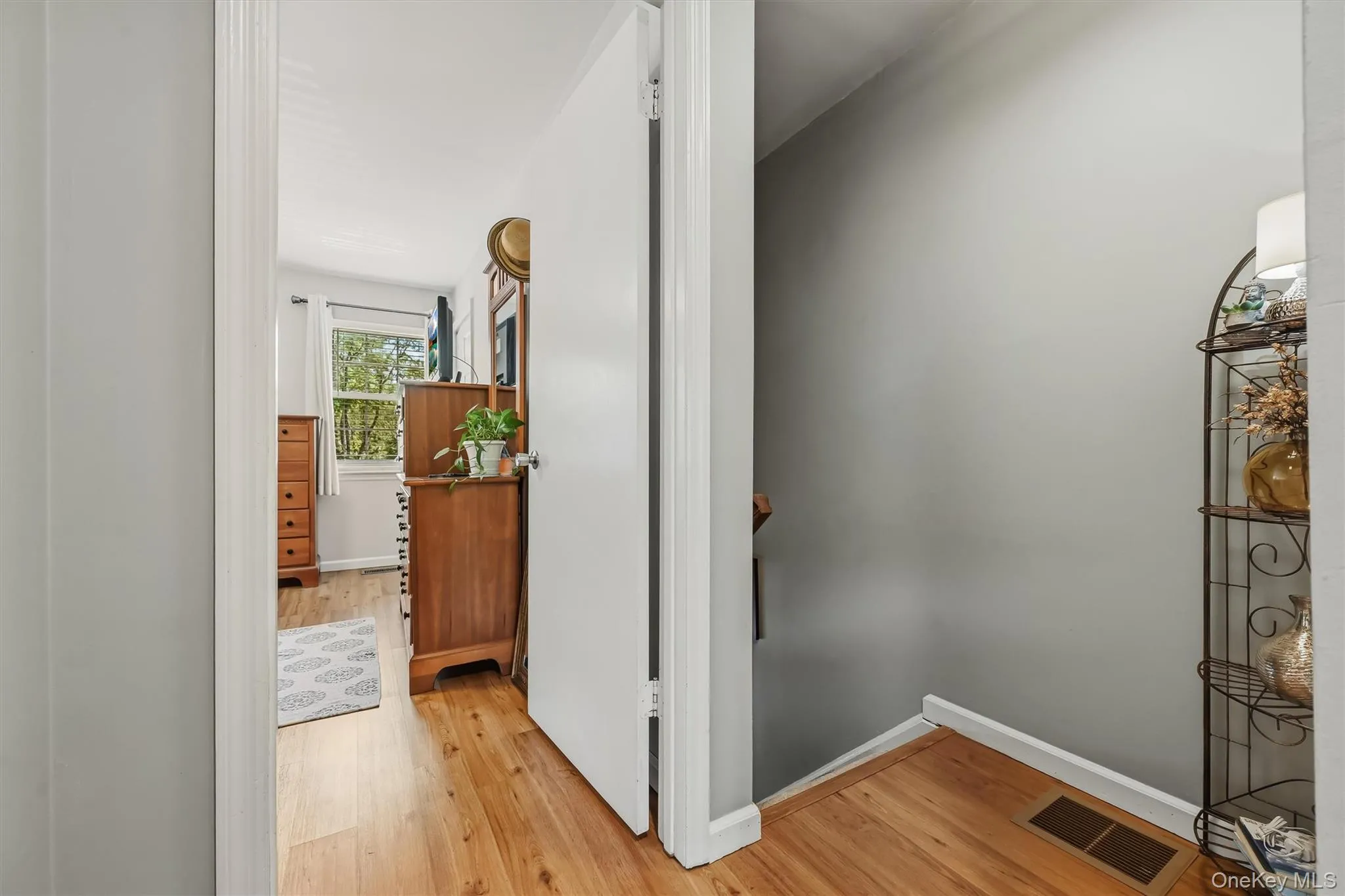 276 Temple Hill Road, New Windsor, NY, 2 Bedrooms Bedrooms, 6 Rooms Rooms,1 BathroomBathrooms,Residential,For Rent,Temple Hill,0,1045400 276 Temple Hill Road, New Windsor, NY, 2 Bedrooms Bedrooms, 6 Rooms Rooms,1 BathroomBathrooms,Residential,For Rent,Temple Hill,0,1045400