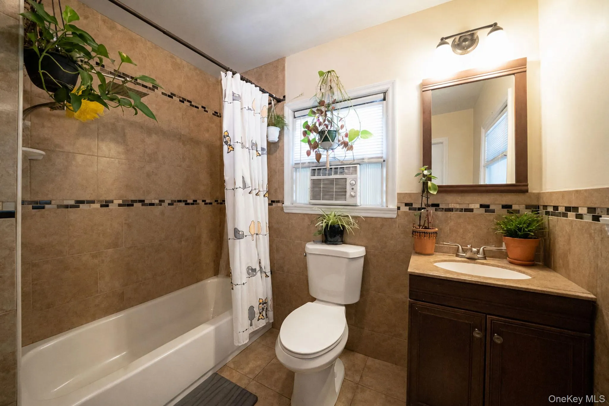 426 Midwood Avenue, Hempstead, NY, 4 Bedrooms Bedrooms, 8 Rooms Rooms,2 BathroomsBathrooms,Residential,For Rent,Midwood,0,1045405 426 Midwood Avenue, Hempstead, NY, 4 Bedrooms Bedrooms, 8 Rooms Rooms,2 BathroomsBathrooms,Residential,For Rent,Midwood,0,1045405