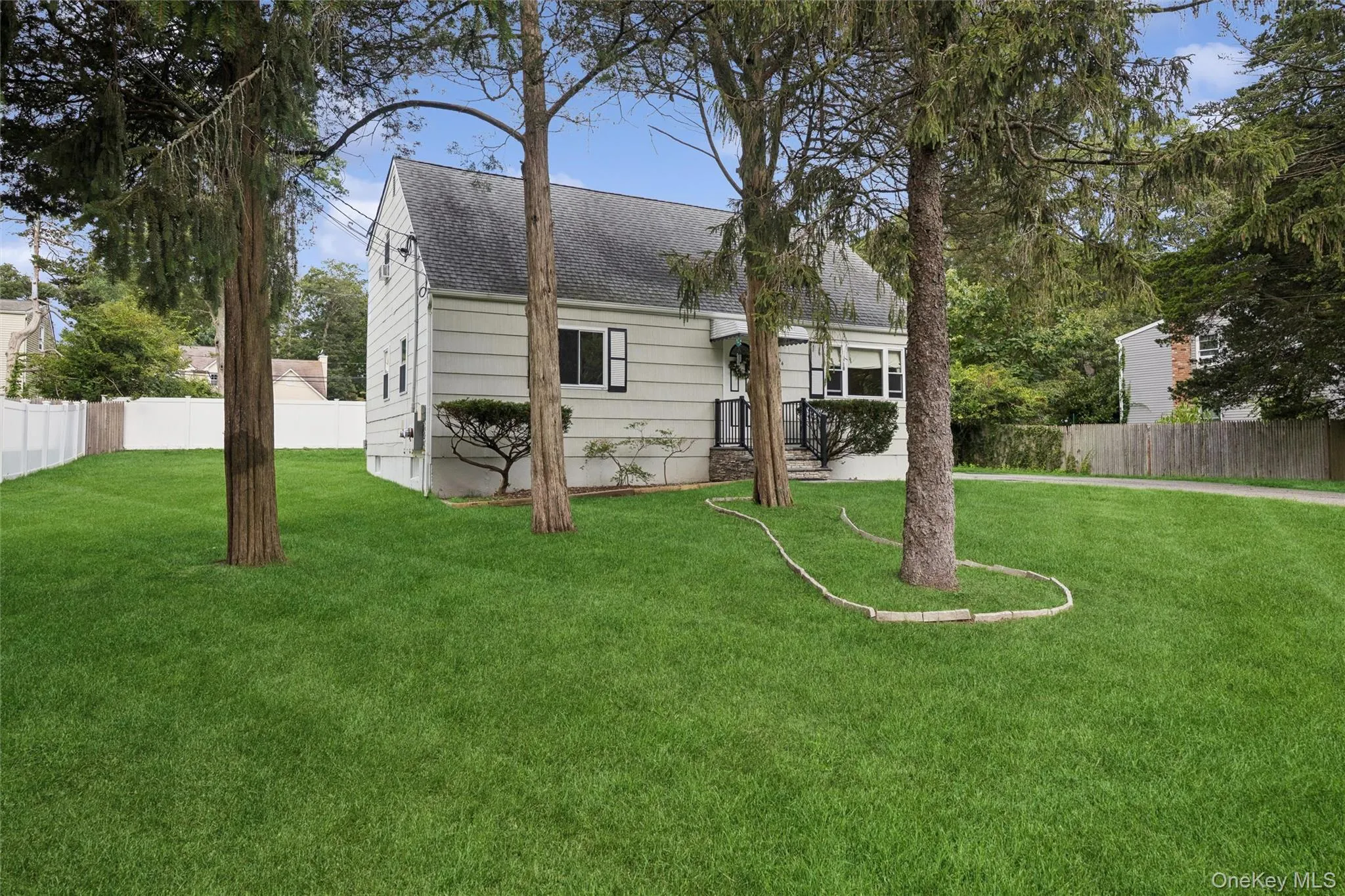 544 Park Avenue, Brookhaven, NY, 4 Bedrooms Bedrooms, 9 Rooms Rooms,2 BathroomsBathrooms,Residential,For Rent,Park,0,1045406 544 Park Avenue, Brookhaven, NY, 4 Bedrooms Bedrooms, 9 Rooms Rooms,2 BathroomsBathrooms,Residential,For Rent,Park,0,1045406