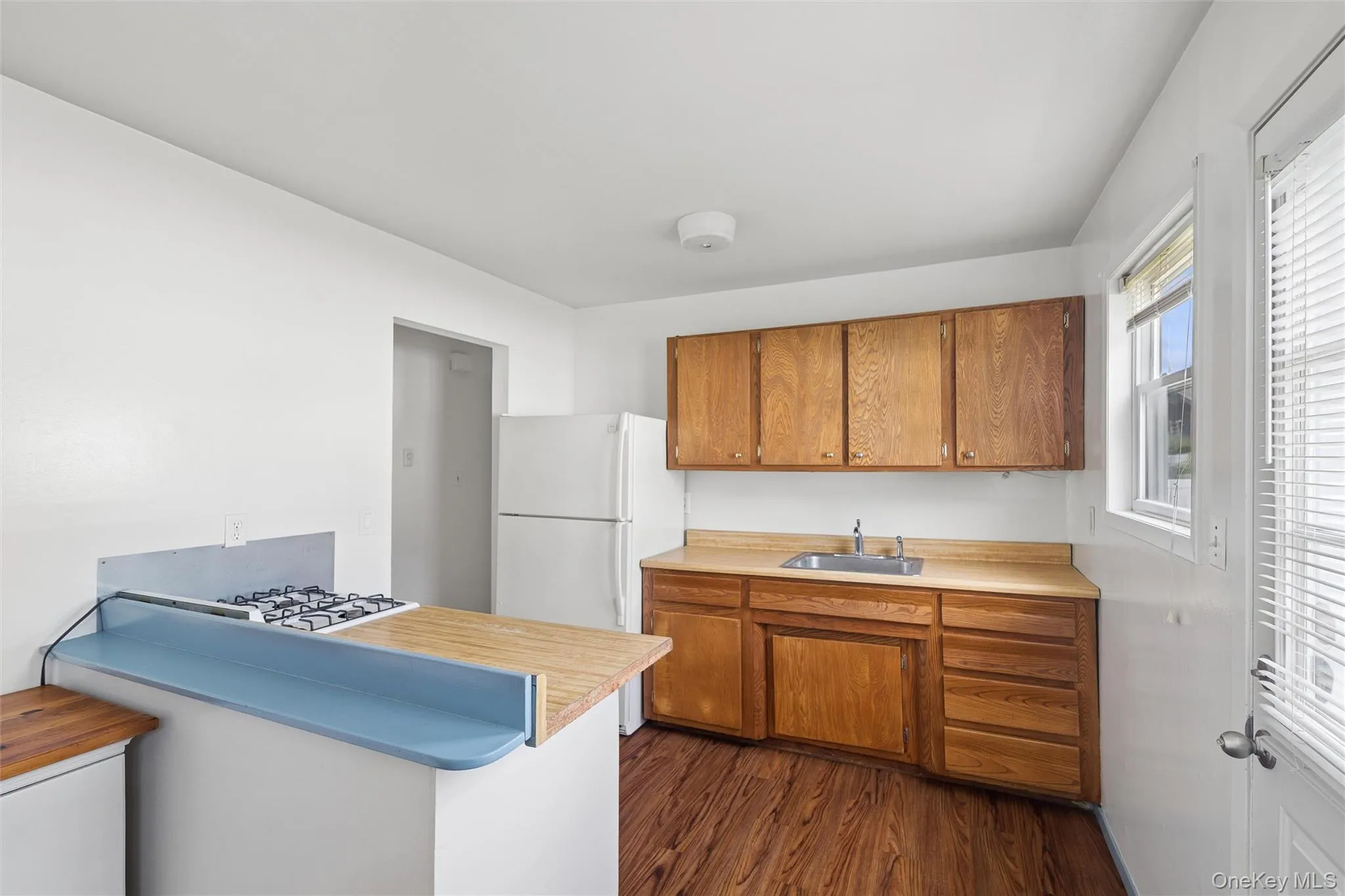 544 Park Avenue, Brookhaven, NY, 4 Bedrooms Bedrooms, 9 Rooms Rooms,2 BathroomsBathrooms,Residential,For Rent,Park,0,1045406 544 Park Avenue, Brookhaven, NY, 4 Bedrooms Bedrooms, 9 Rooms Rooms,2 BathroomsBathrooms,Residential,For Rent,Park,0,1045406