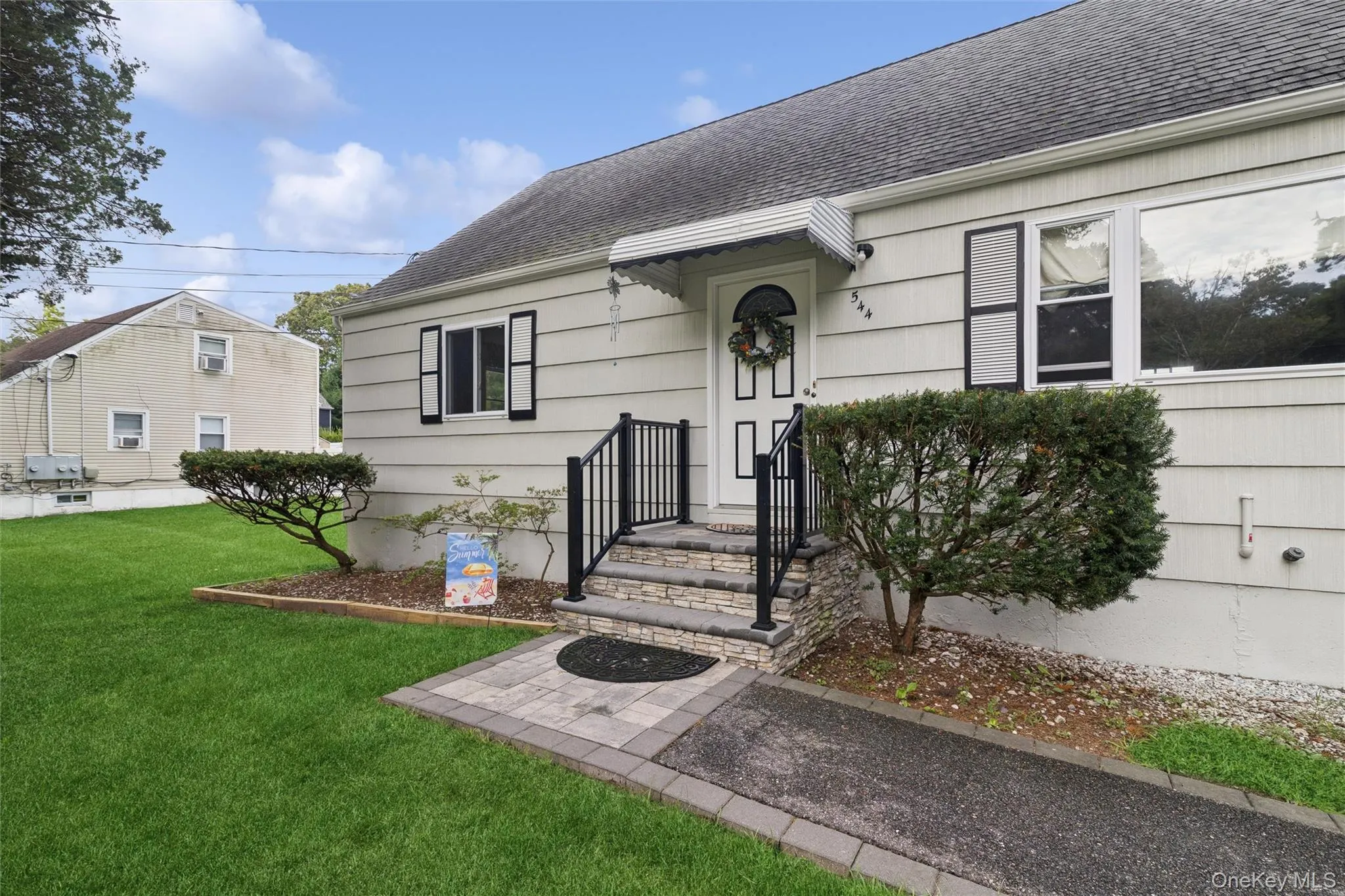 544 Park Avenue, Brookhaven, NY, 4 Bedrooms Bedrooms, 9 Rooms Rooms,2 BathroomsBathrooms,Residential,For Rent,Park,0,1045406 544 Park Avenue, Brookhaven, NY, 4 Bedrooms Bedrooms, 9 Rooms Rooms,2 BathroomsBathrooms,Residential,For Rent,Park,0,1045406